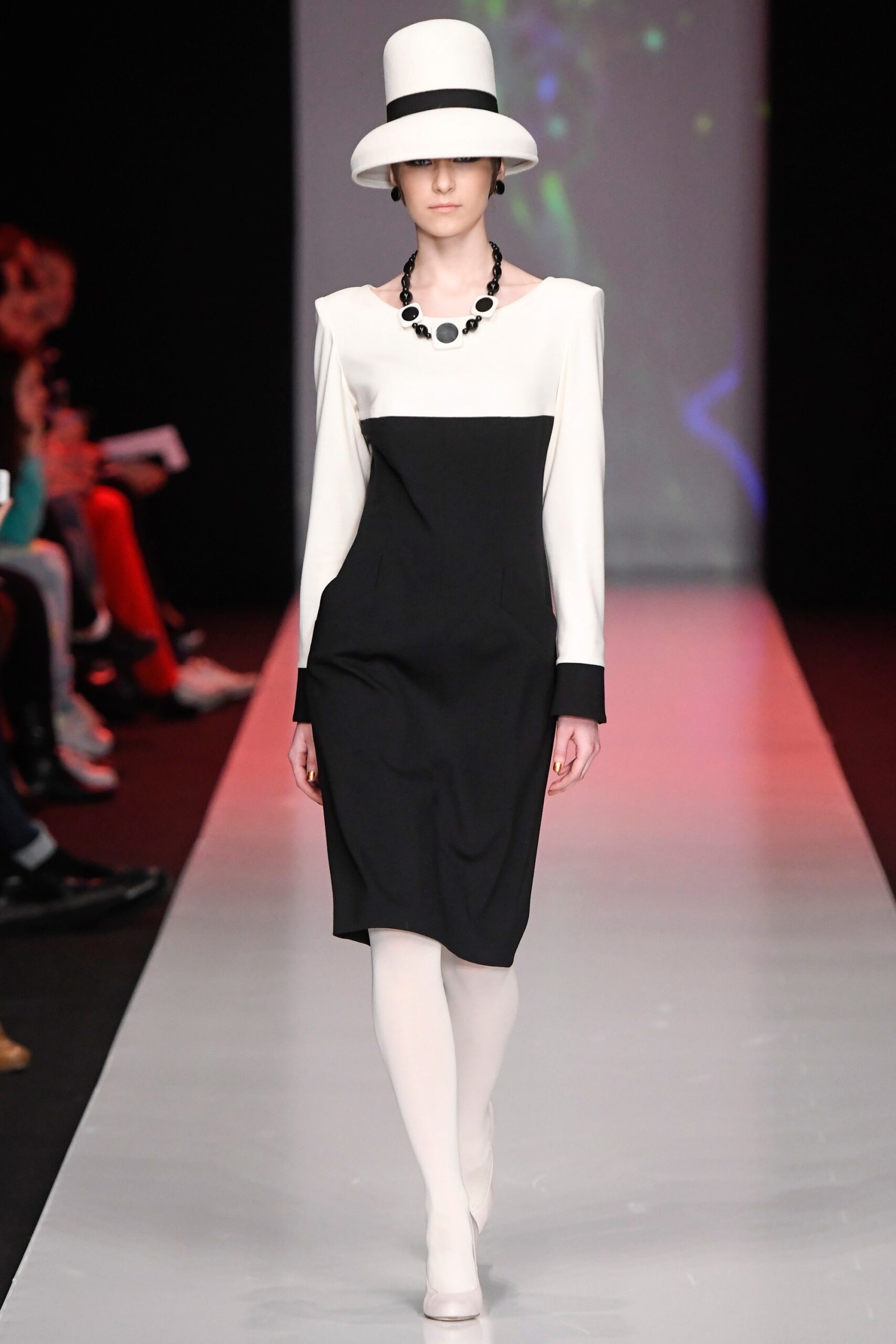 Slava Zaitsev Russia F/W 17 Look 24