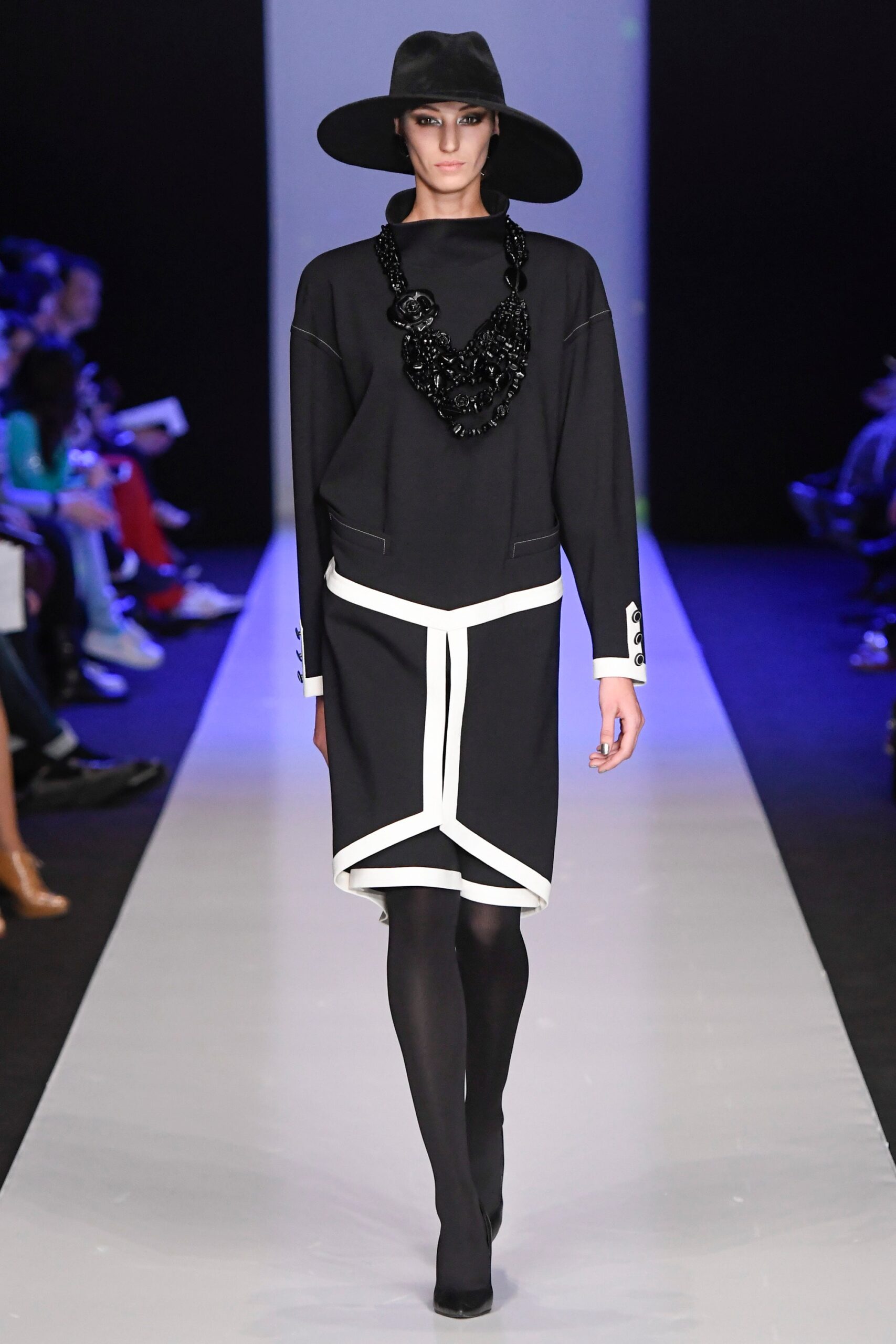 Slava Zaitsev Russia F/W 17 Look 26