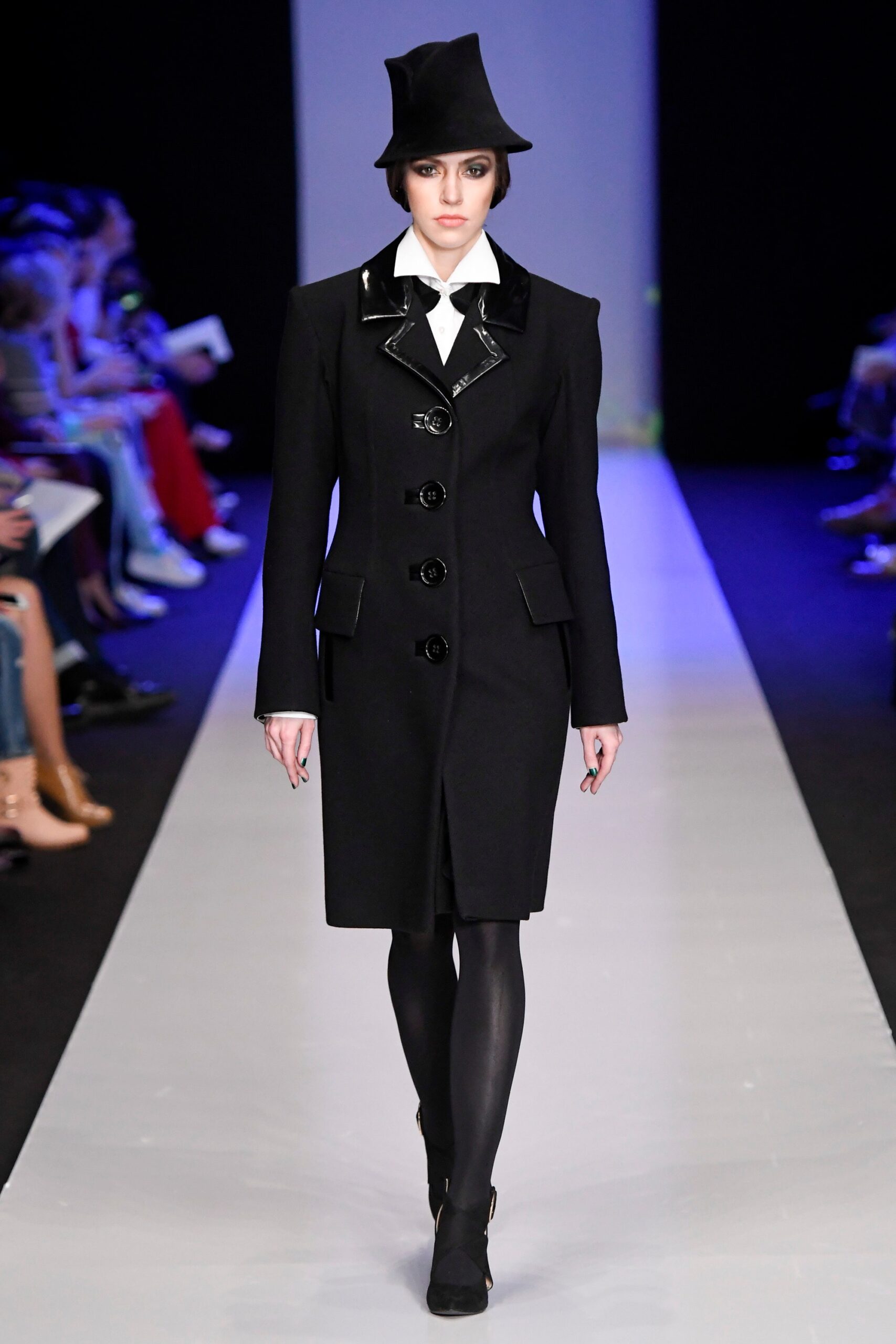 Slava Zaitsev Russia F/W 17 Look 32