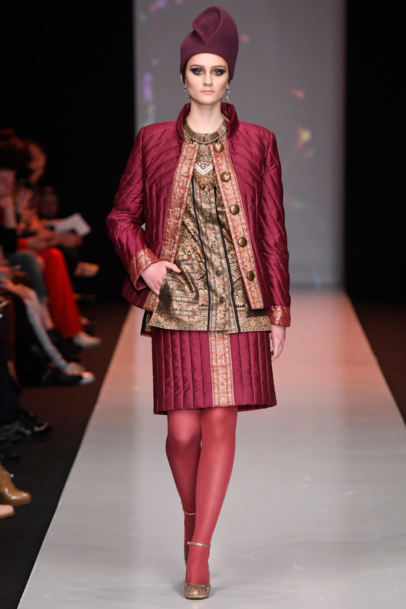 Slava Zaitsev Russia F/W 17 Look 43