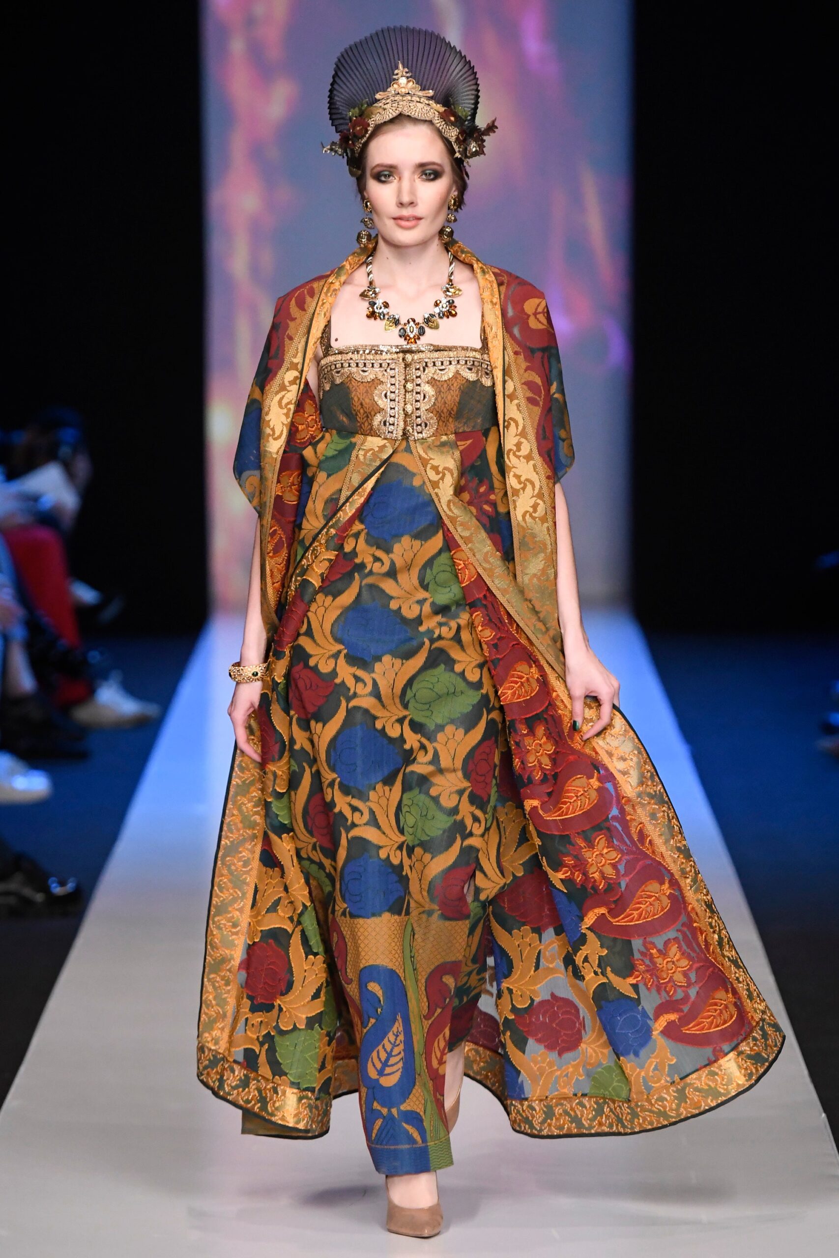 Slava Zaitsev Russia F/W 17 Look 59