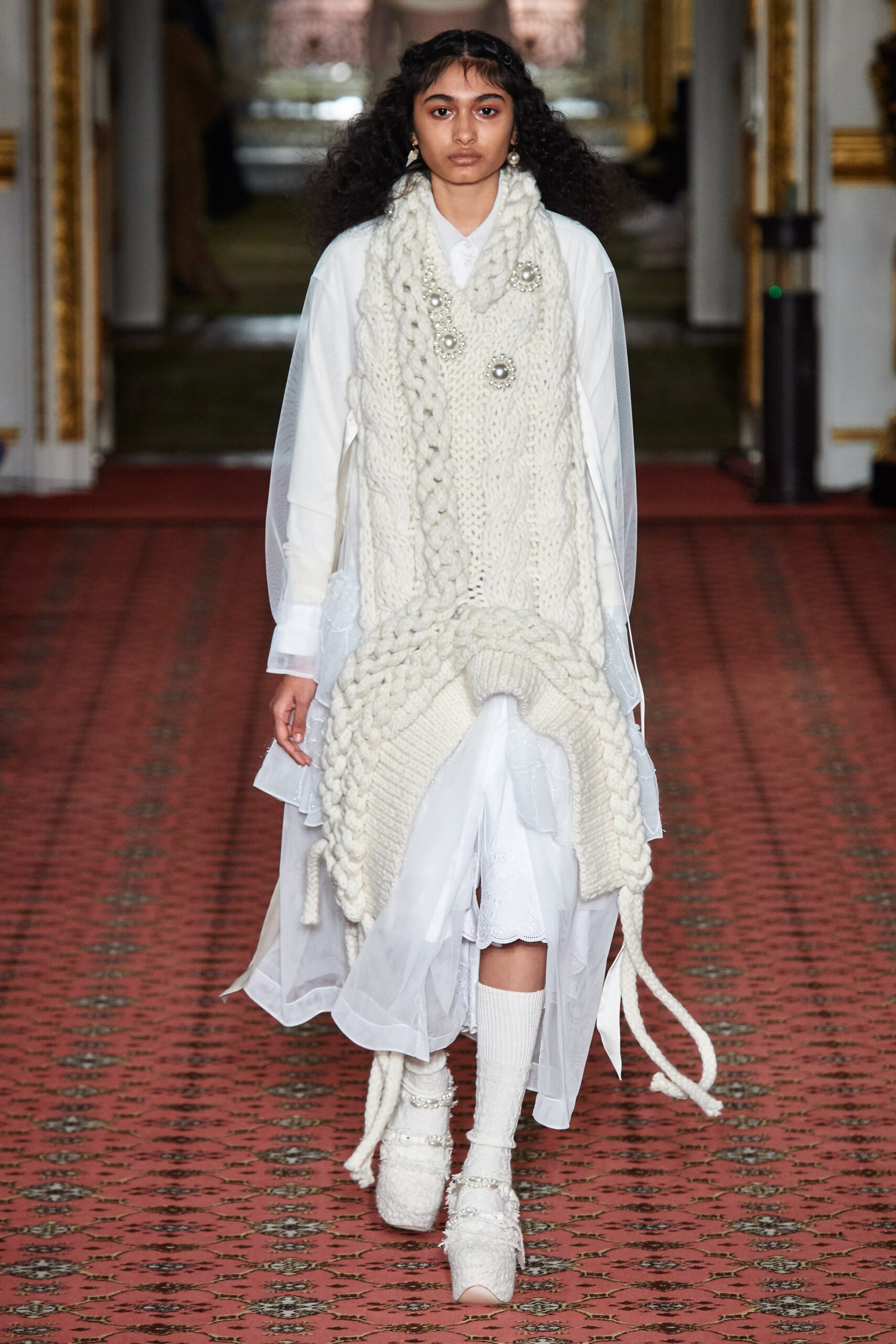 Simone Rocha F/W 20 Look 6