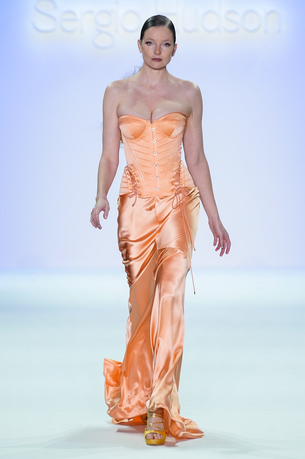 Sergio Hudson S/S 22 Look 10