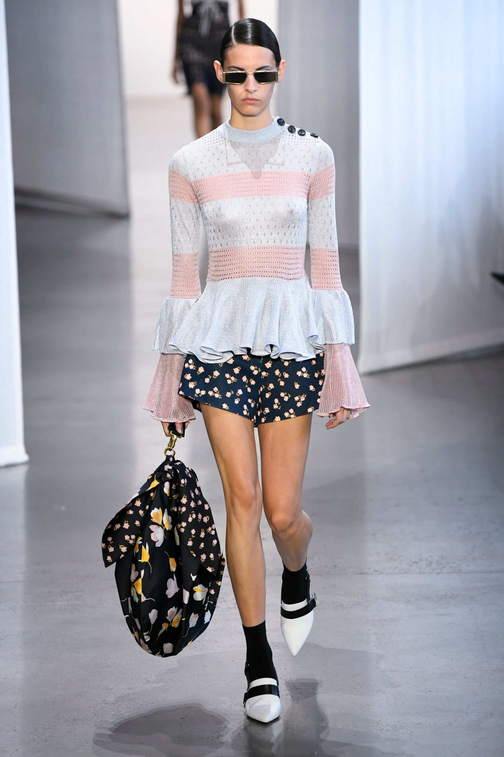Self-Portrait S/S 19 Look 18