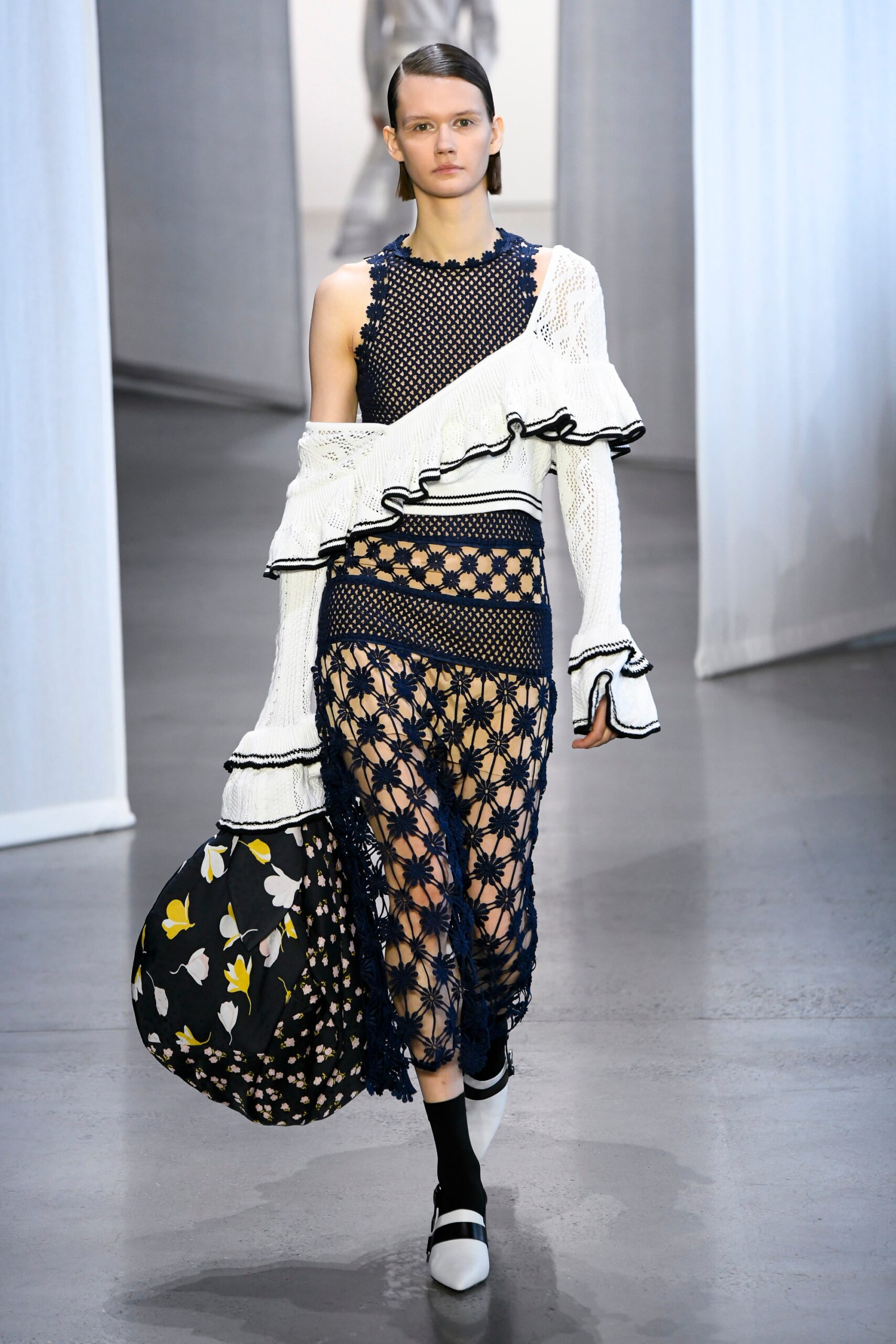 Self-Portrait S/S 19 Look 21