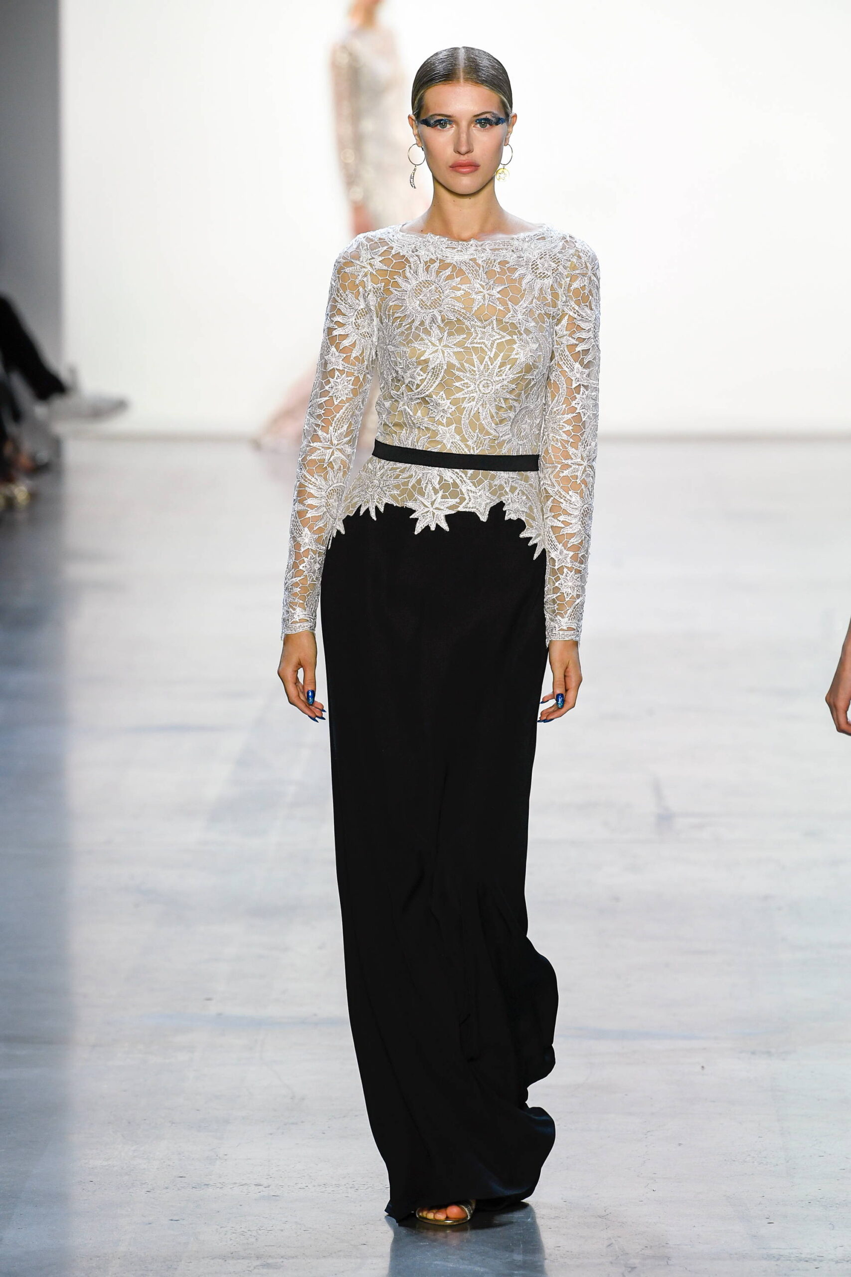Tadashi Shoji S/S 19 Look 24