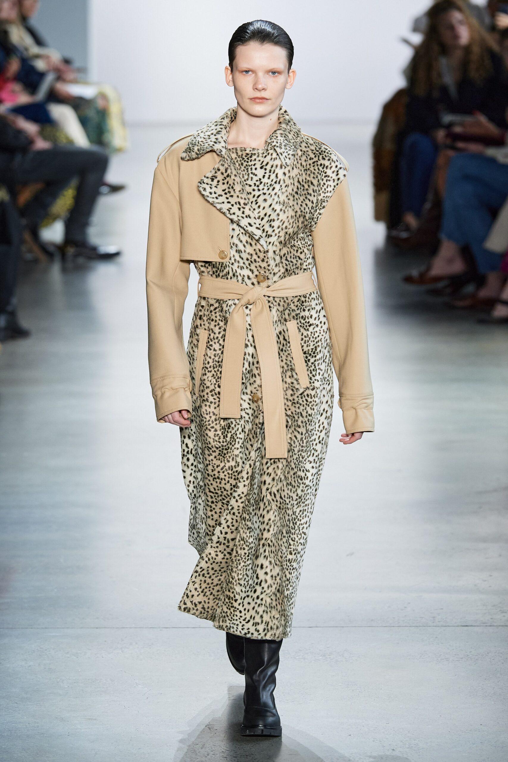 Simkhai F/W 20 Look 4