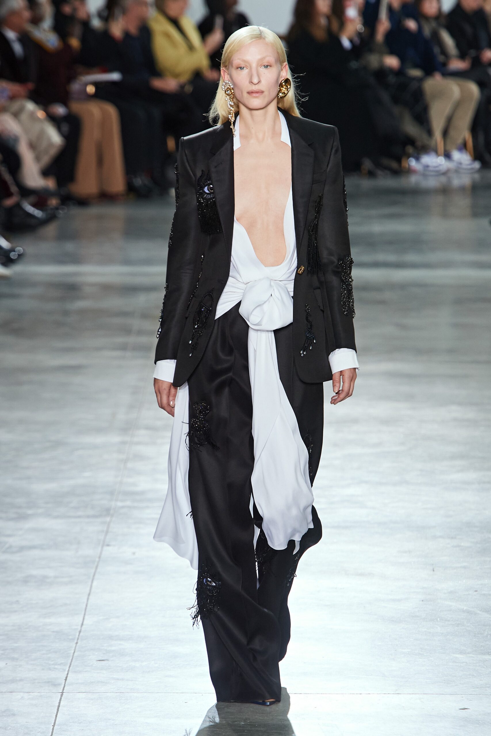Schiaparelli S/S 20 Couture Look 1