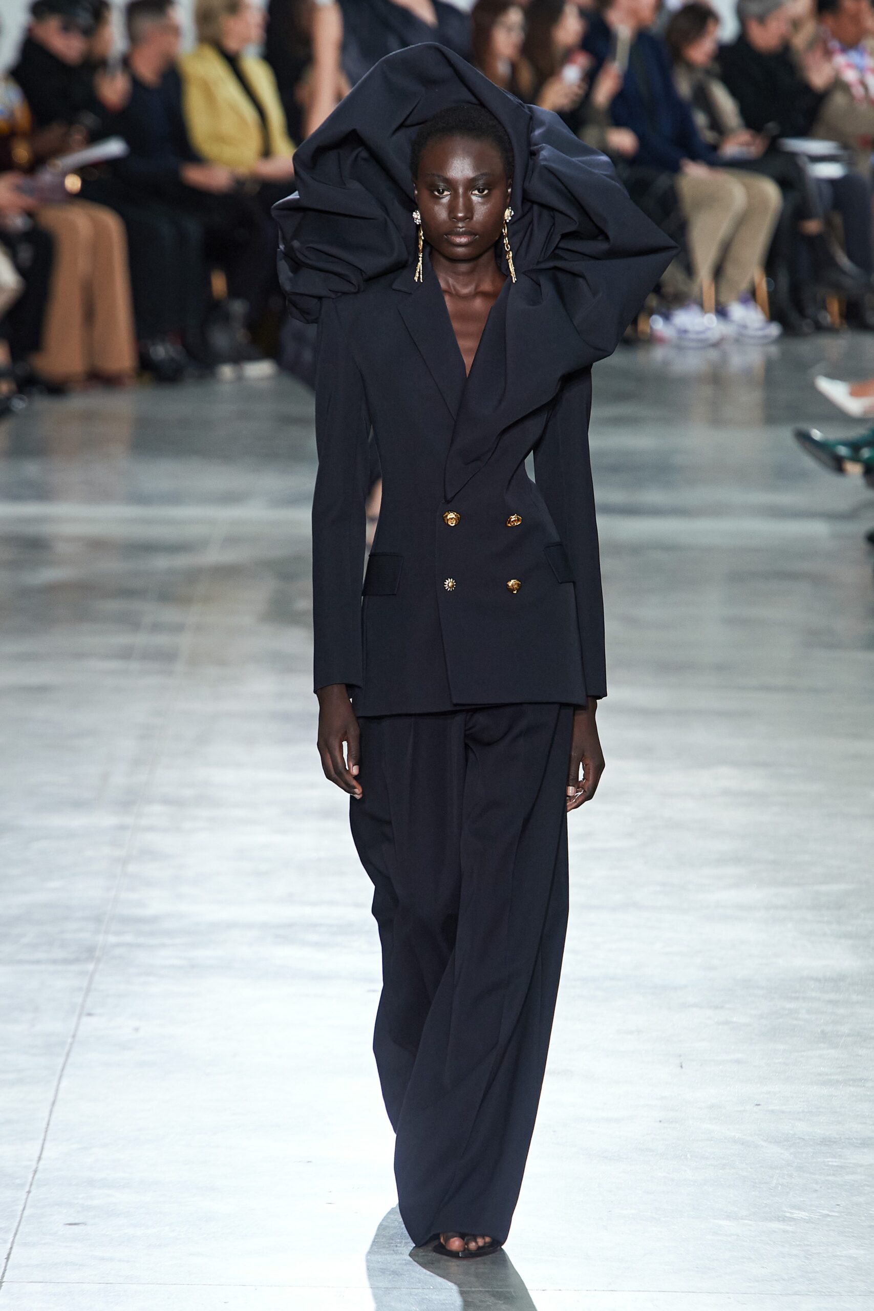 Schiaparelli S/S 20 Couture Look 2