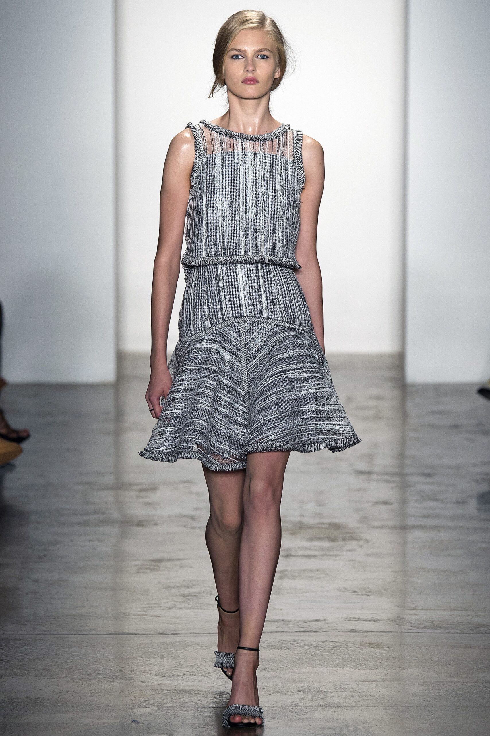 Simkhai S/S 16 Look 7