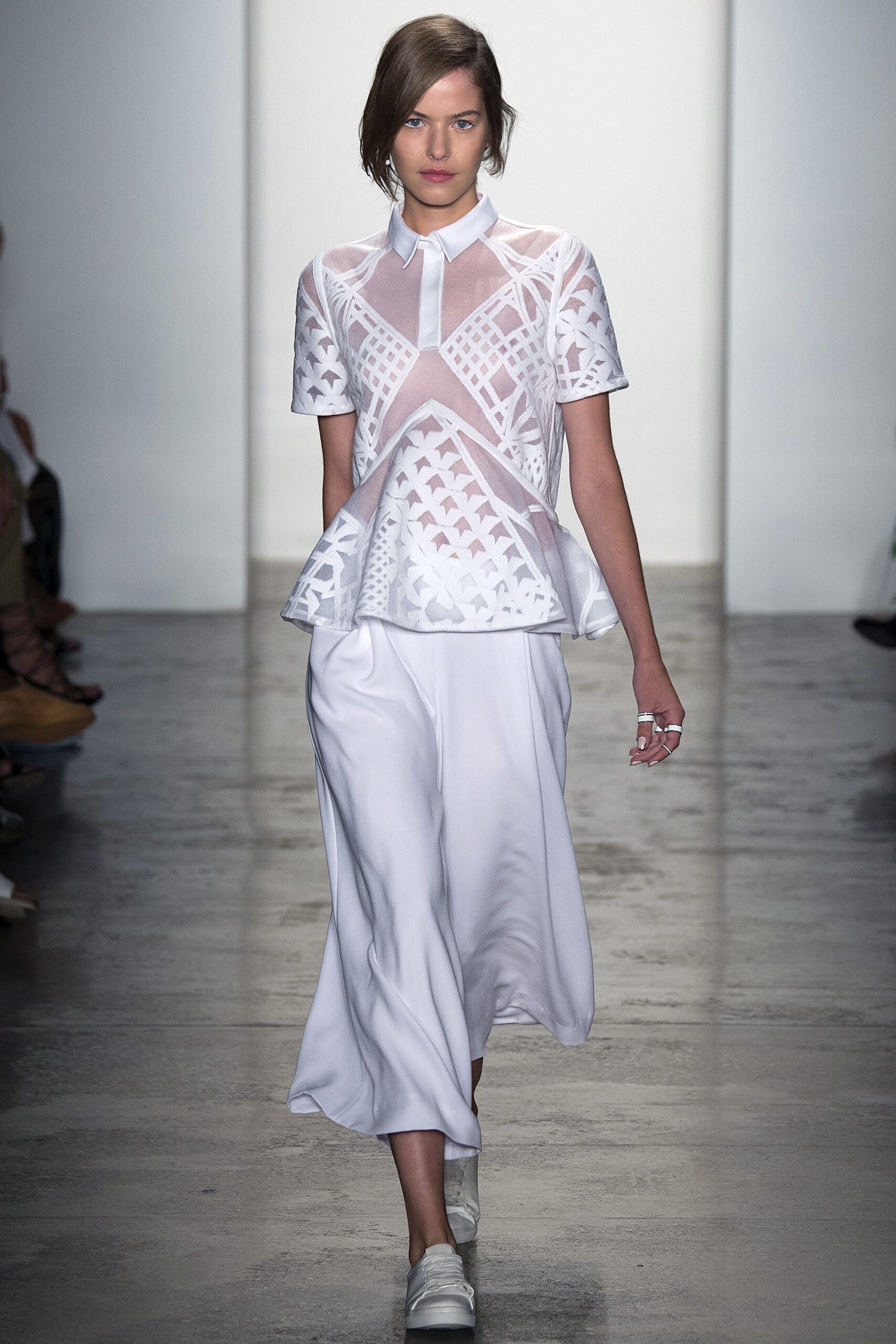 Simkhai S/S 16 Look 19