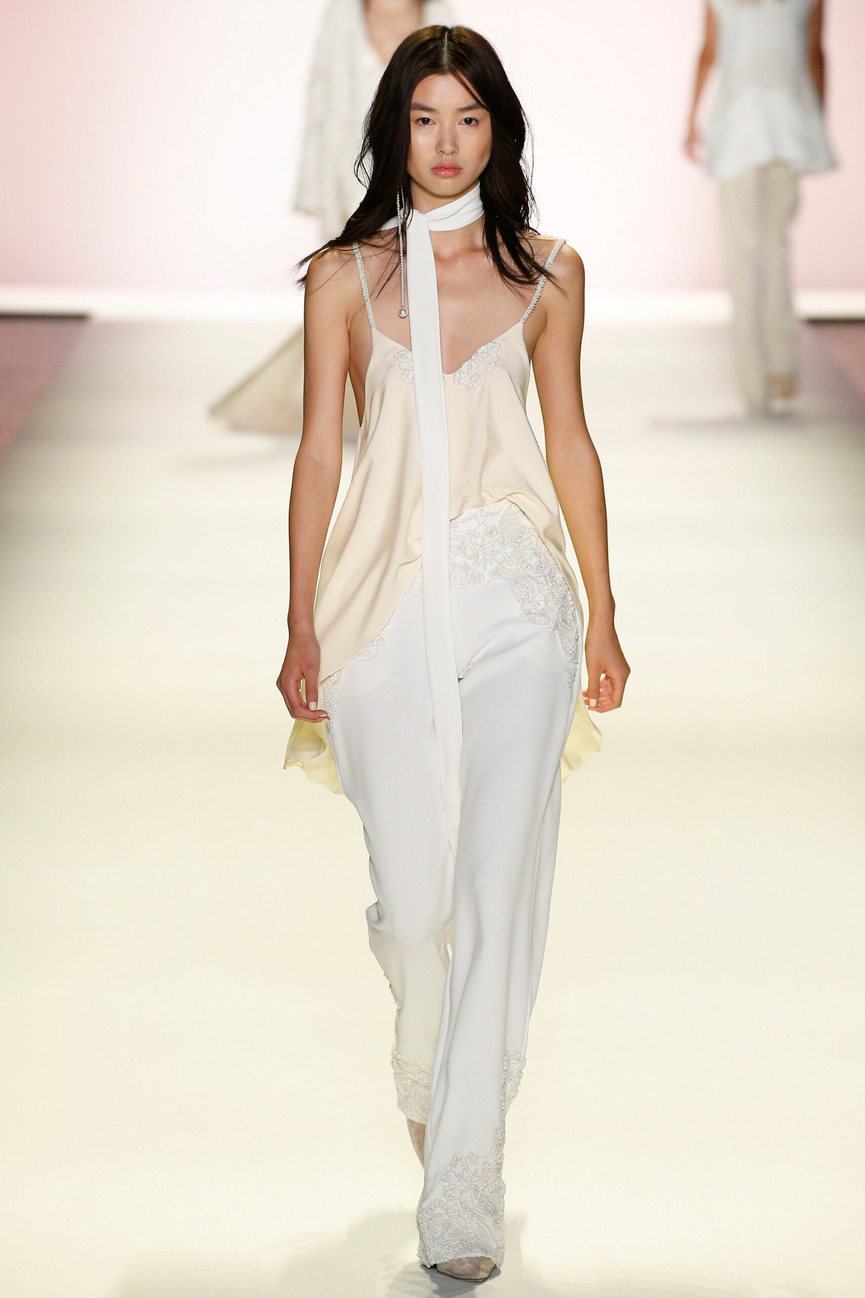 Simkhai S/S 17 Look 11