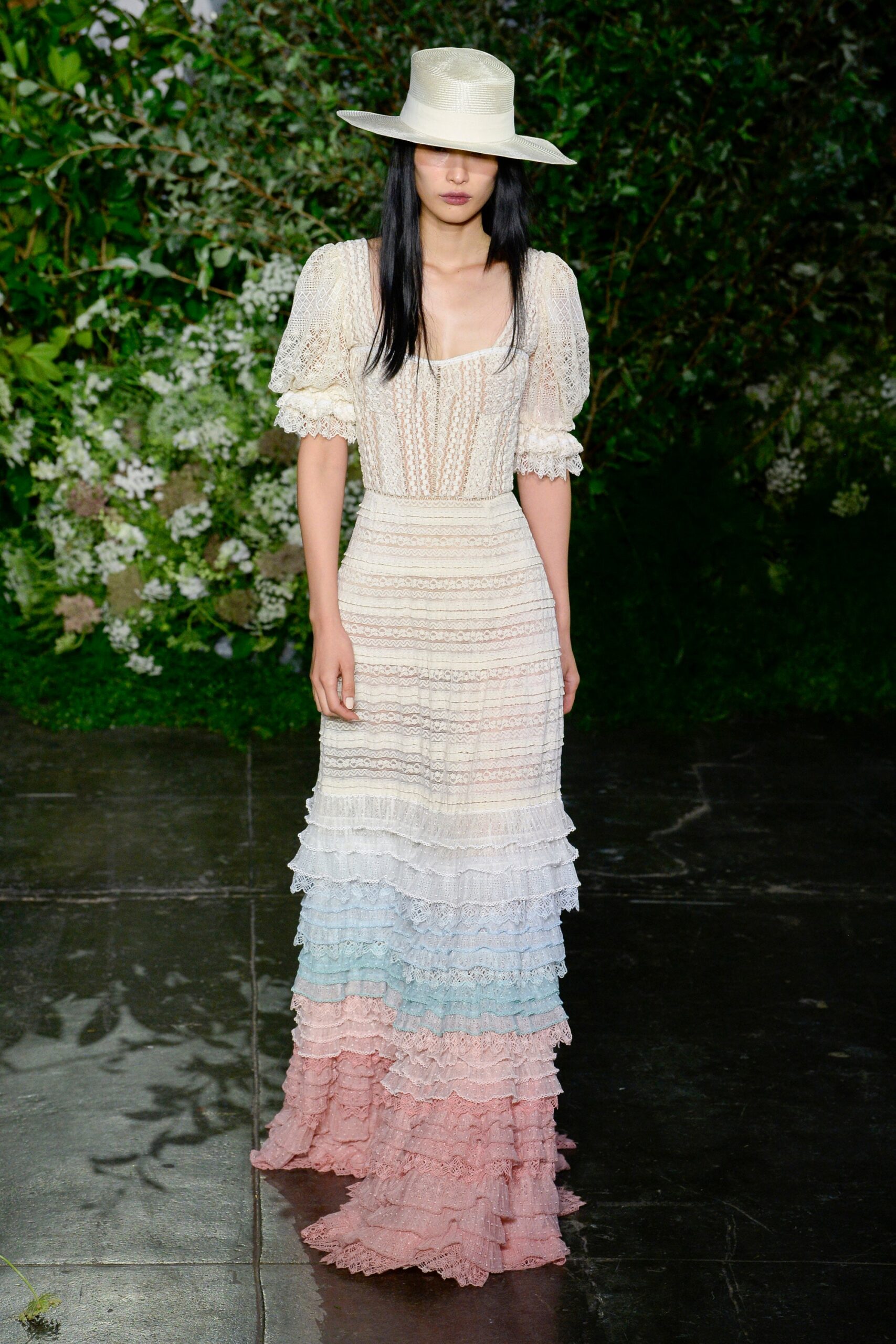 Simkhai S/S 19 Look 17