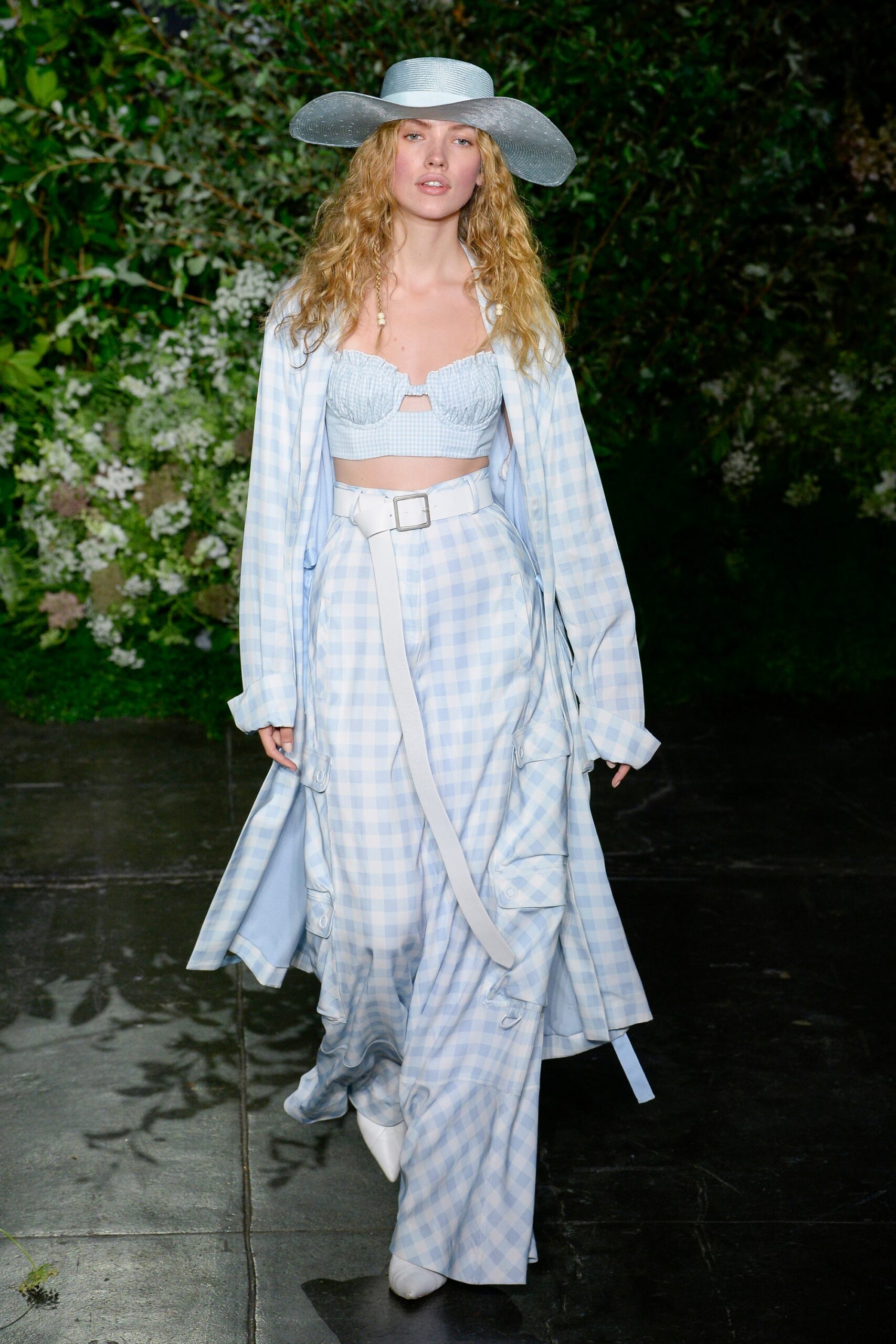 Simkhai S/S 19 Look 21
