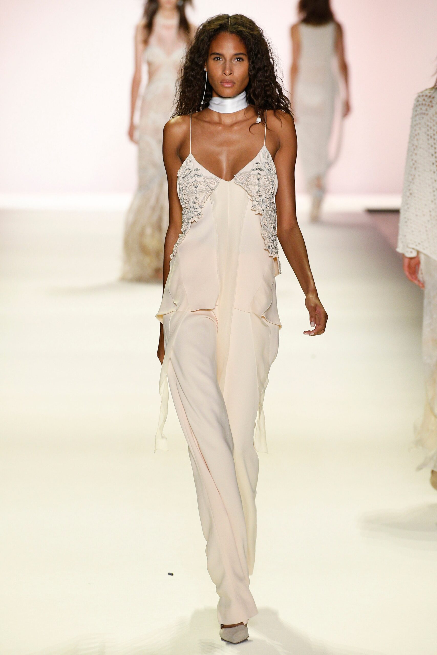 Simkhai S/S 17 Look 26