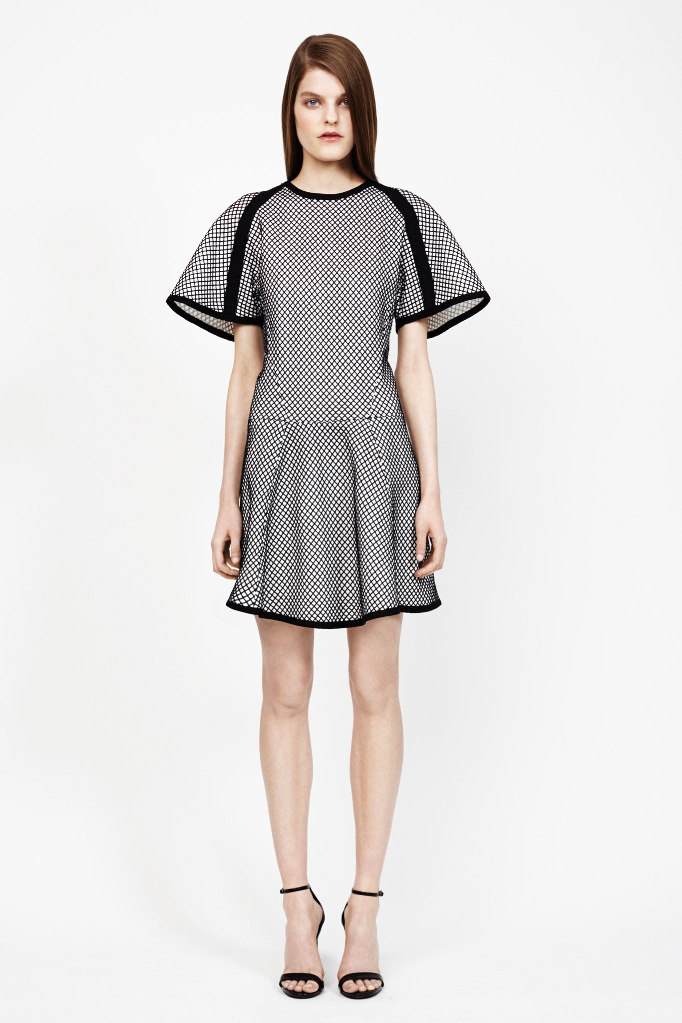 Simkhai Resort 15 Look 3
