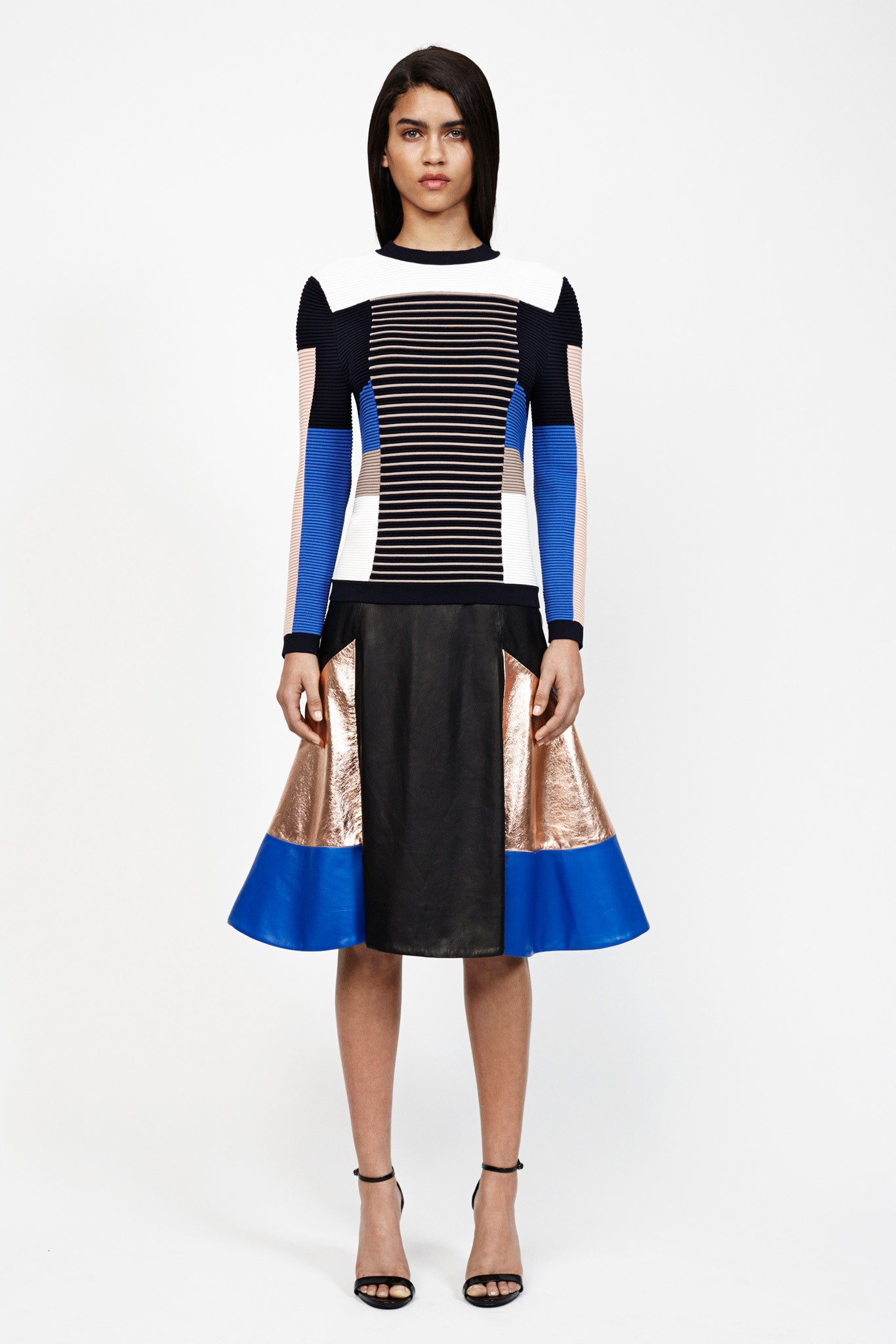 Simkhai Resort 15 Look 23