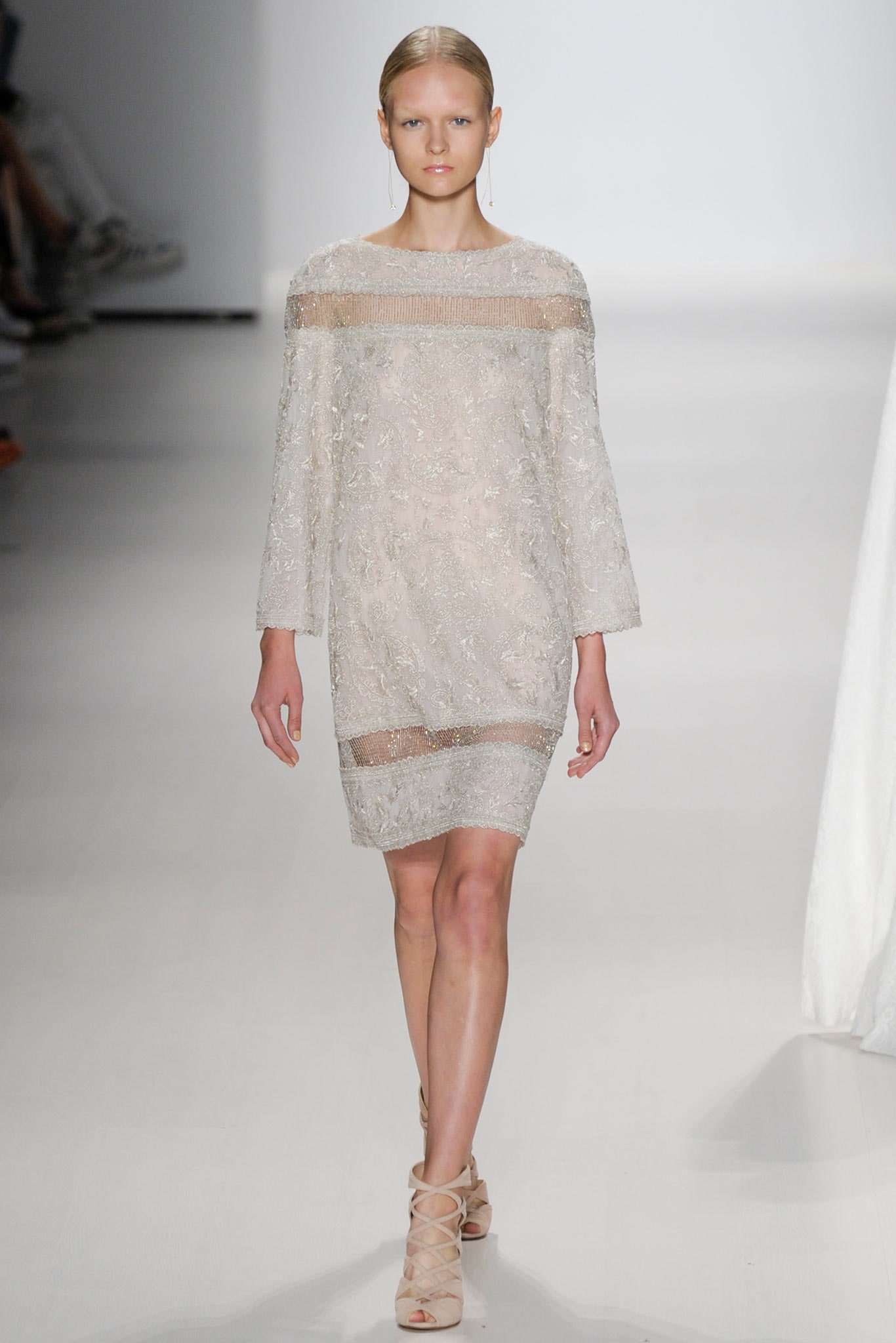 Tadashi Shoji S/S 15 Look 18