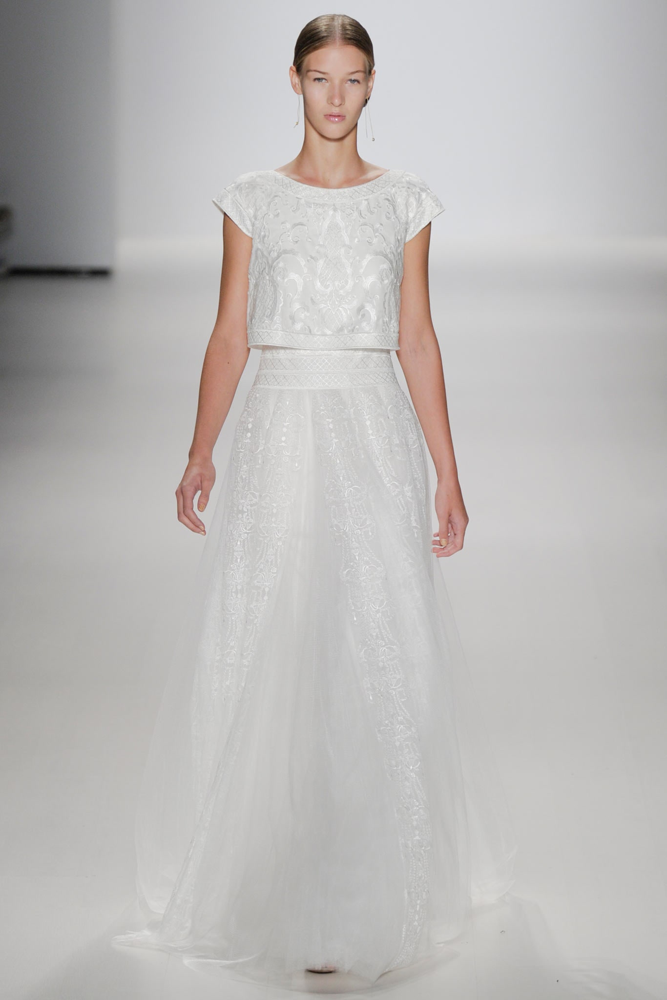 Tadashi Shoji S/S 15 Look 30