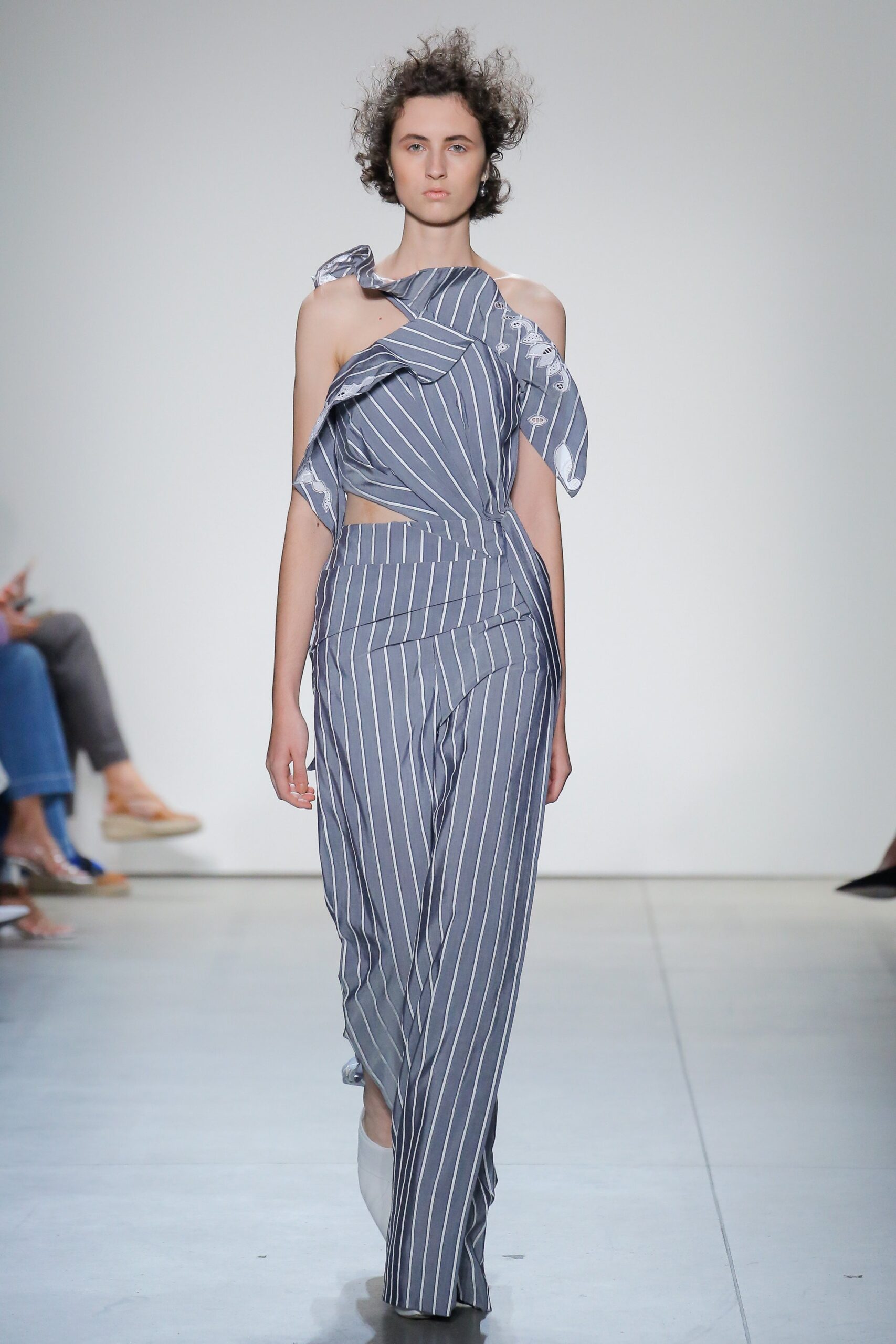 Simkhai S/S 18 Look 6