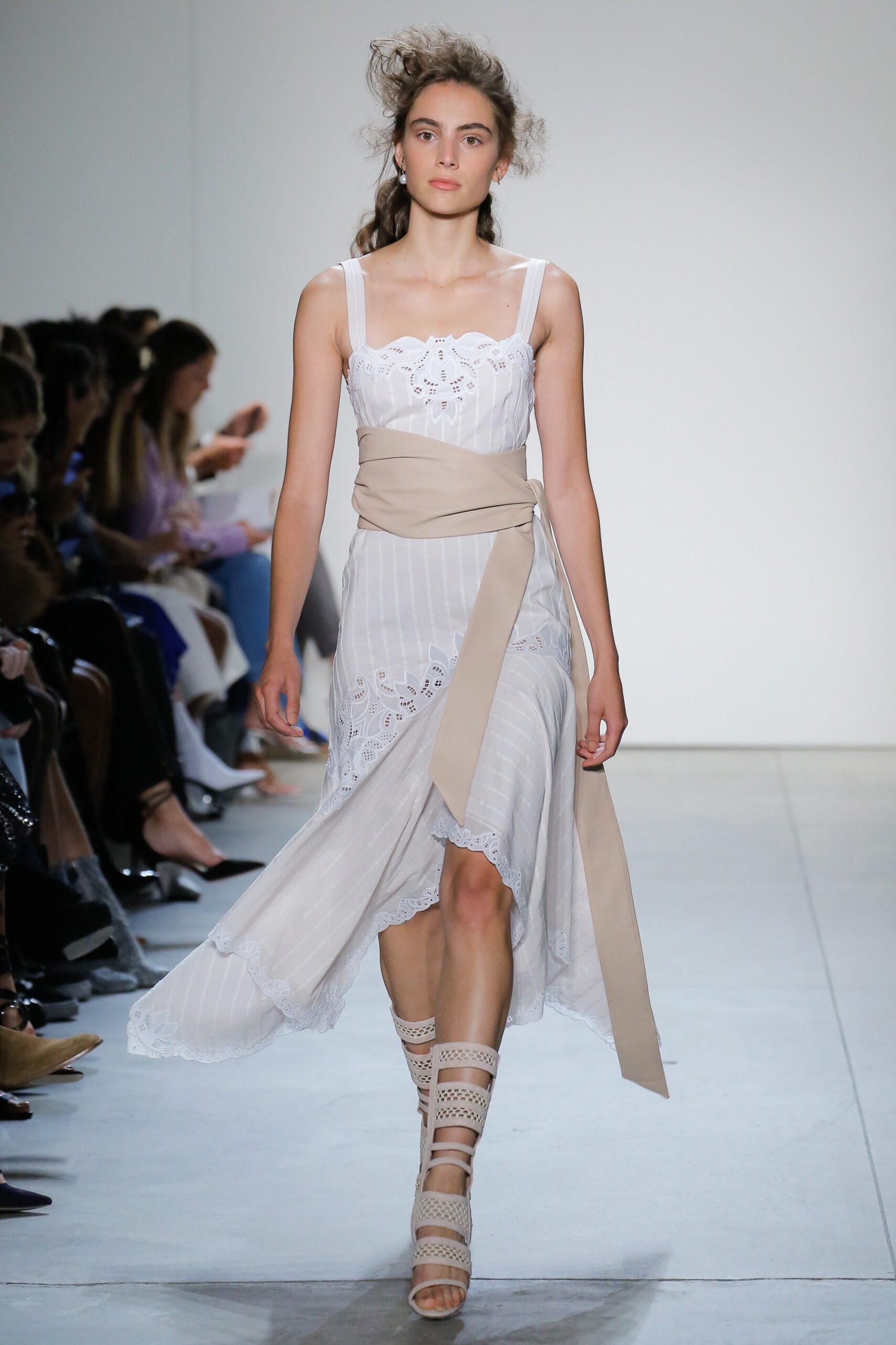 Simkhai S/S 18 Look 7