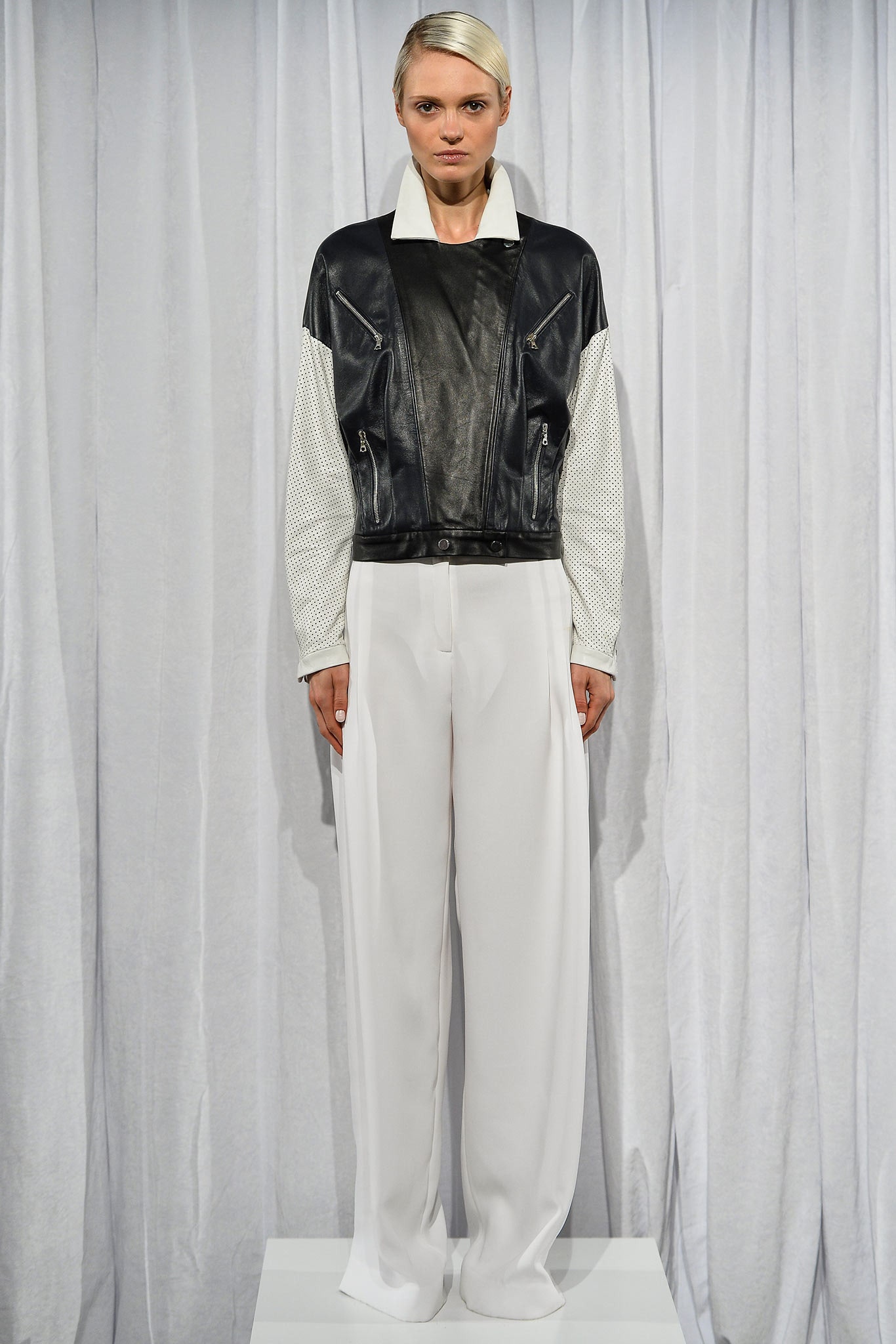 Simkhai S/S 14 Look 4
