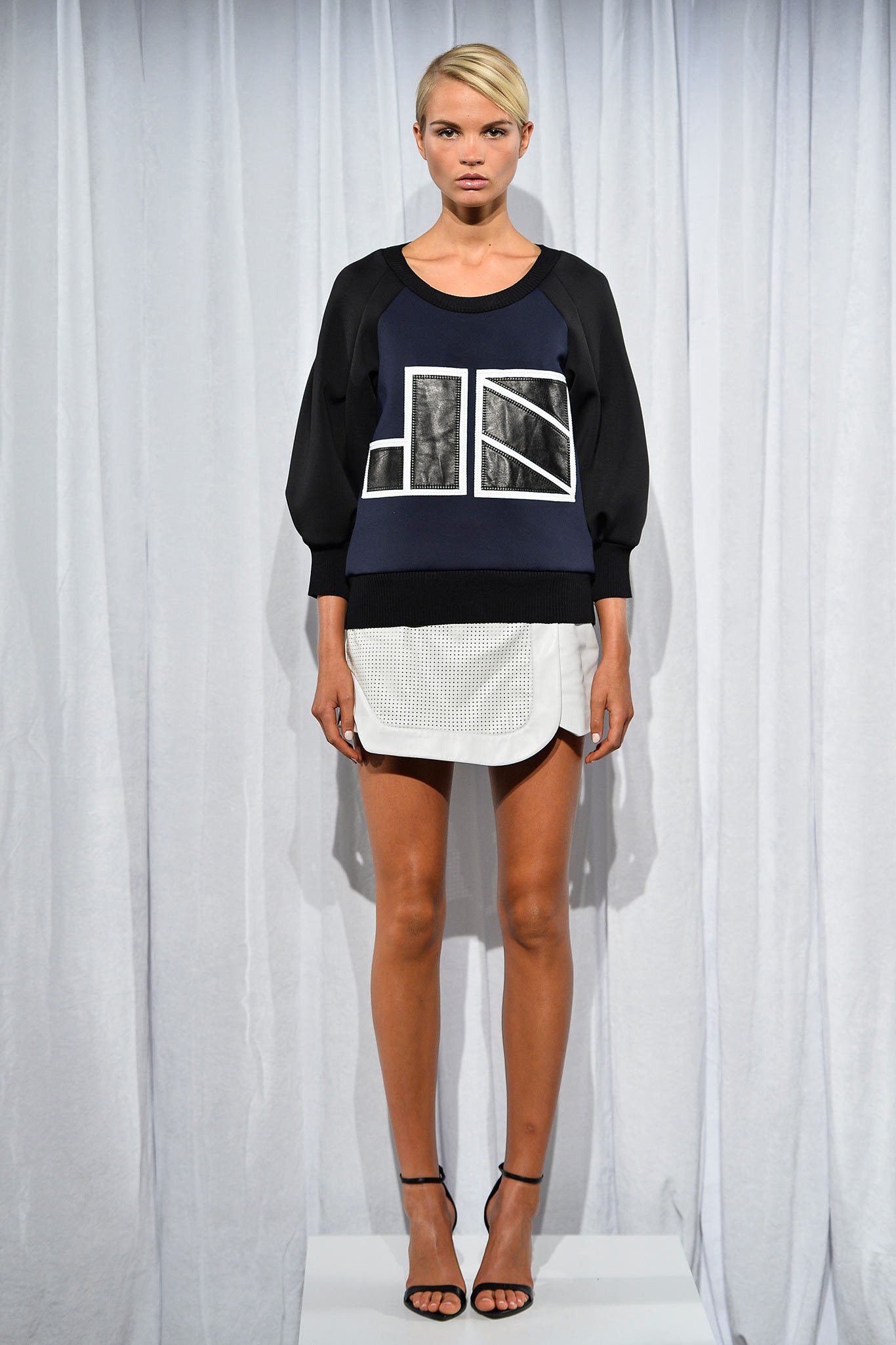 Simkhai S/S 14 Look 19
