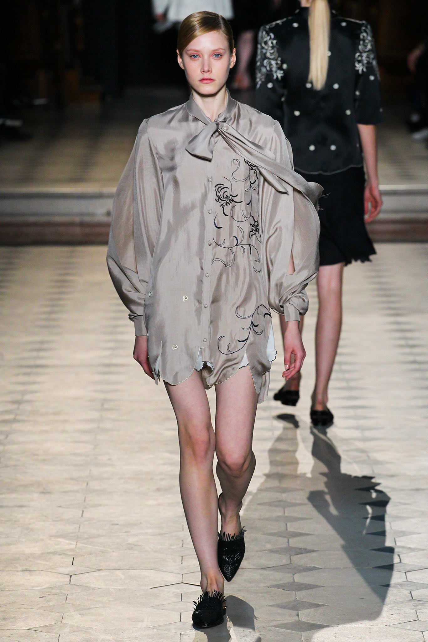 Sharon Wauchob S/S 15 Look 35