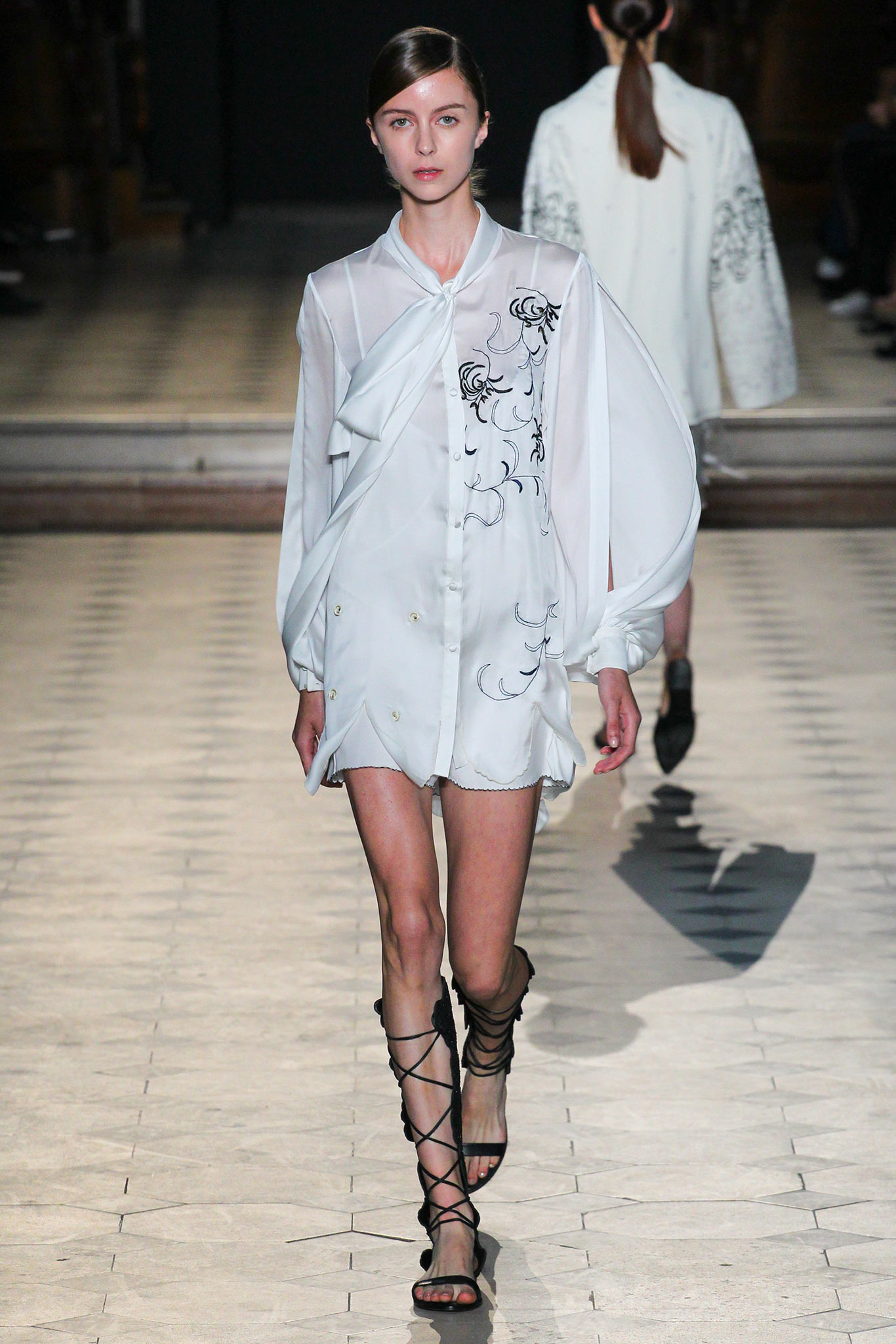 Sharon Wauchob S/S 15 Look 37