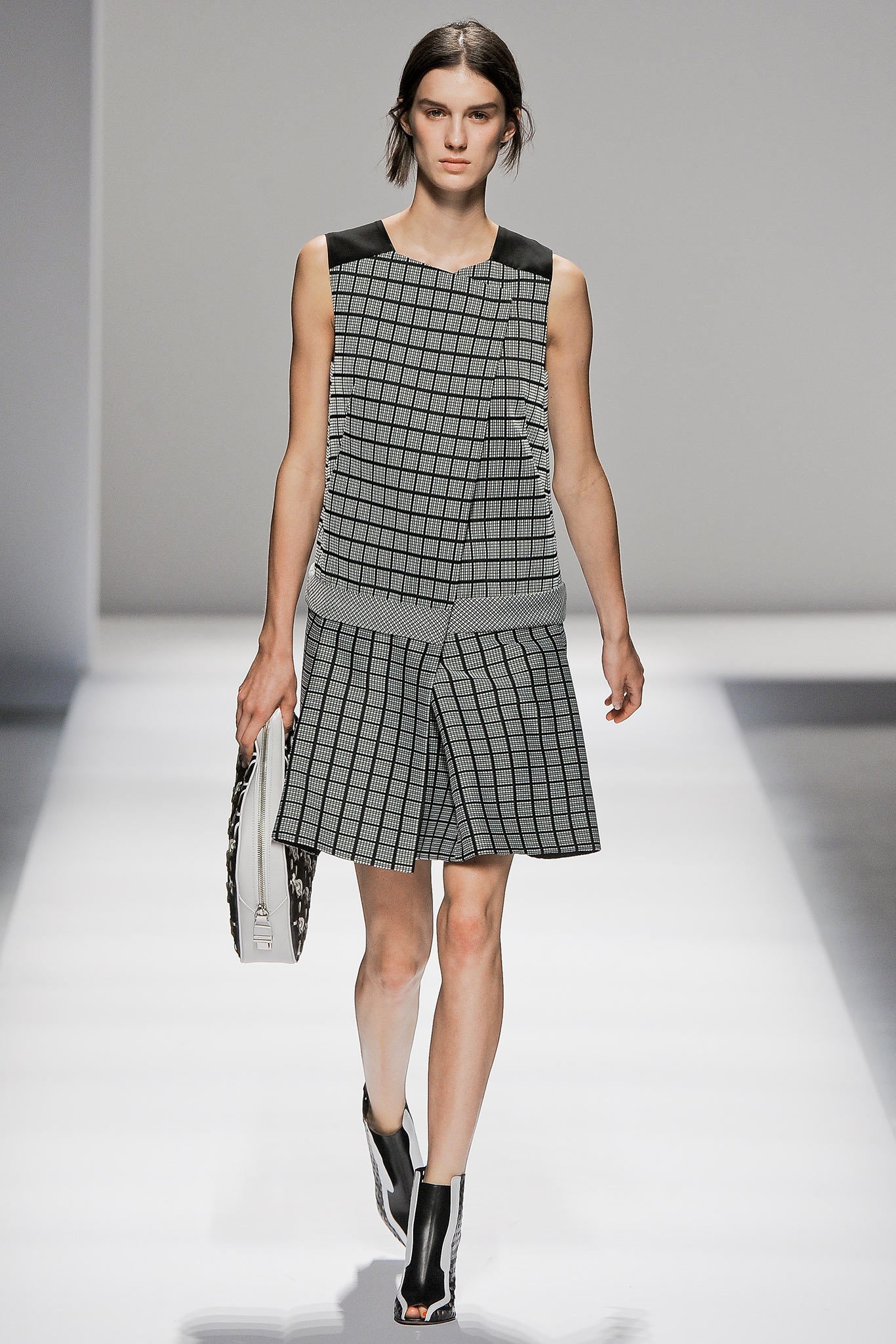 Sportmax S/S 13 Look 37