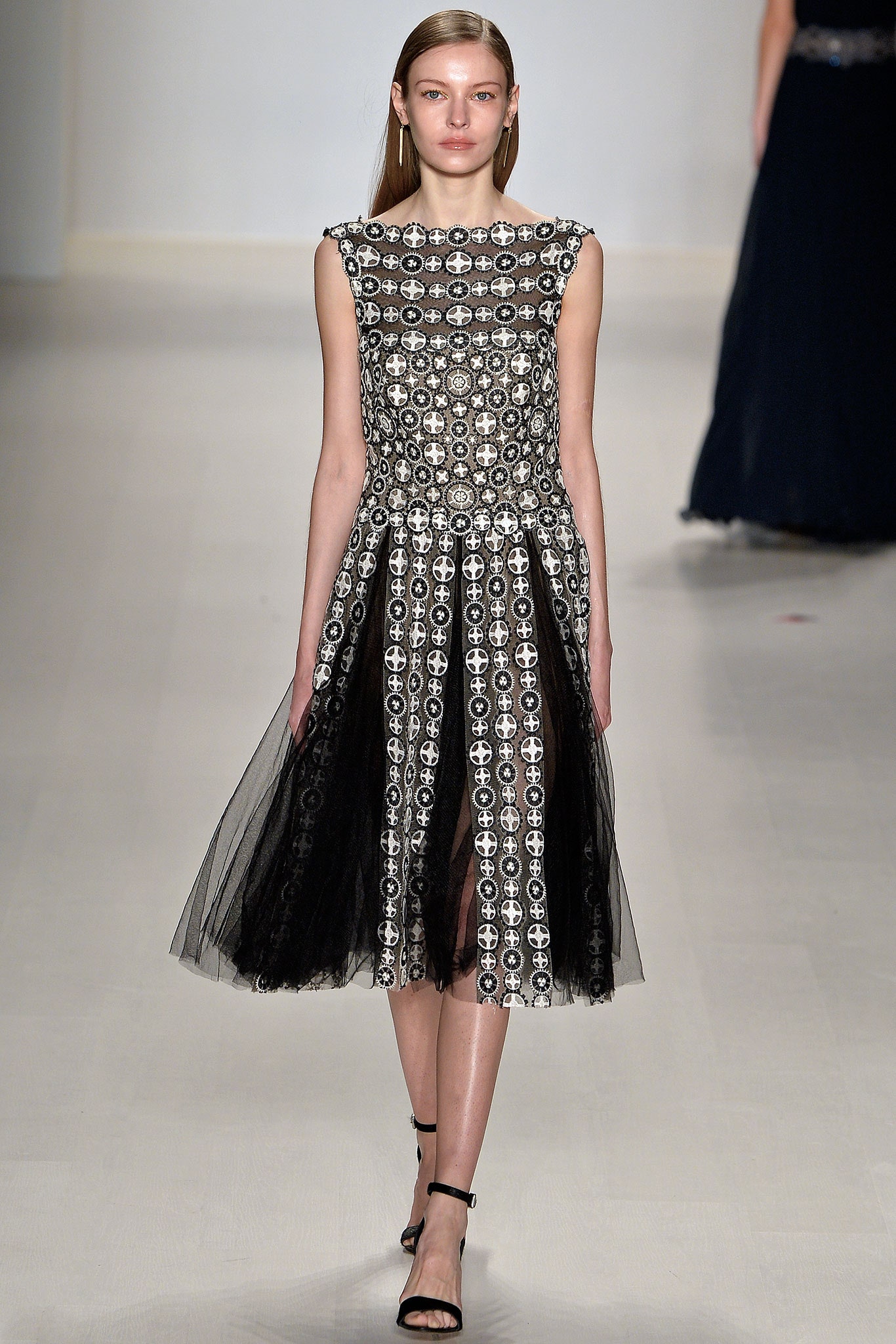Tadashi Shoji F/W 15 Look 21