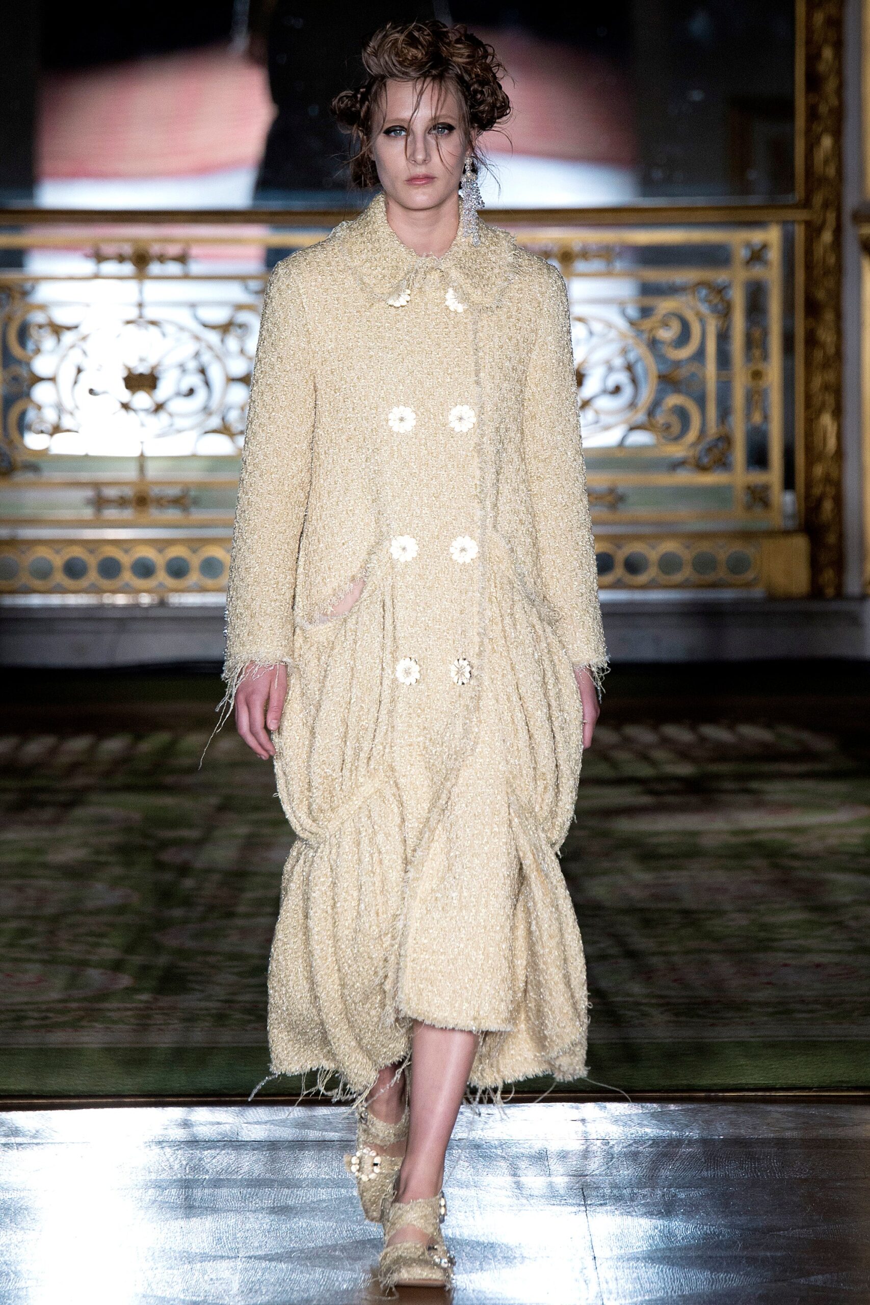 Simone Rocha F/W 16 Look 6
