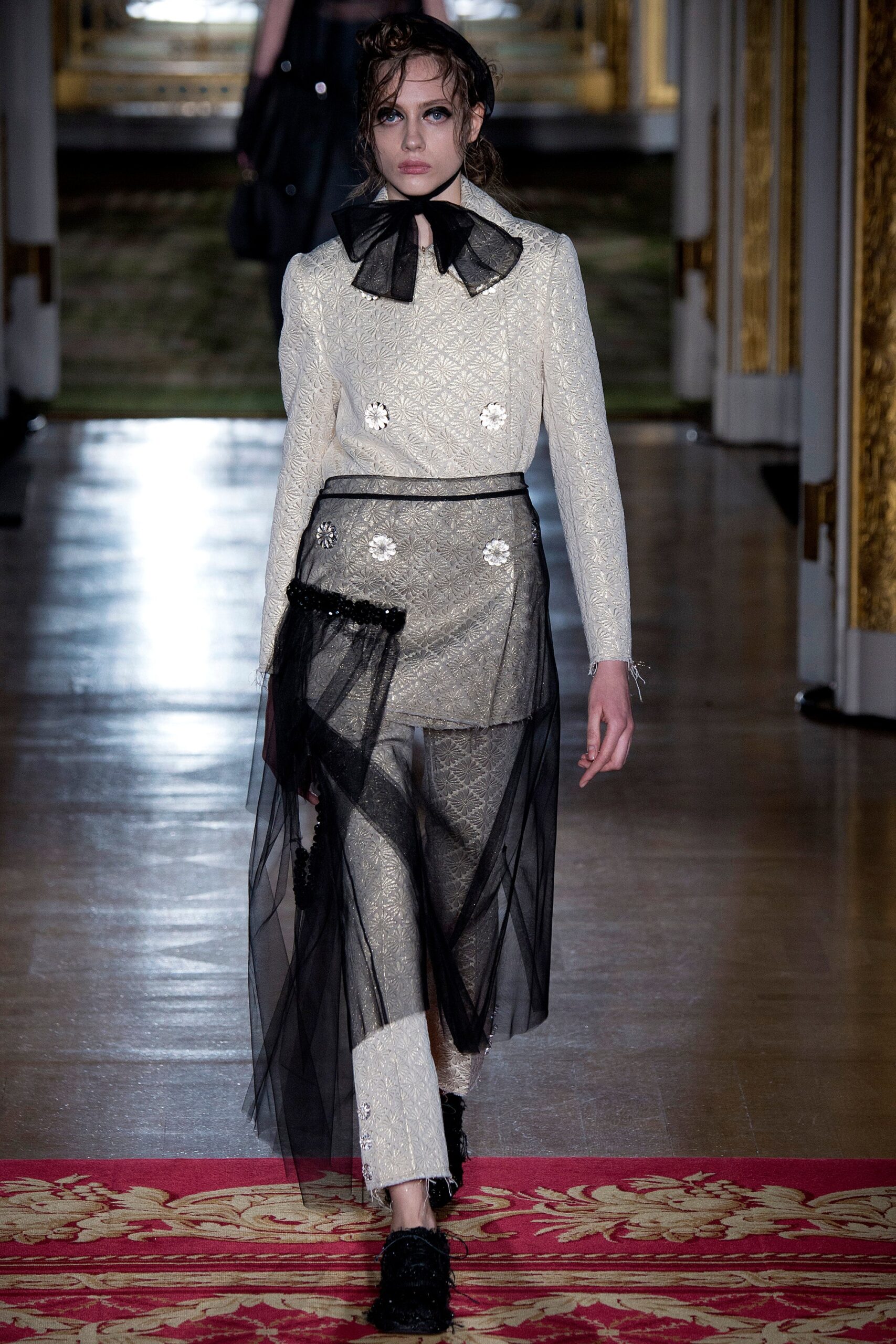 Simone Rocha F/W 16 Look 10