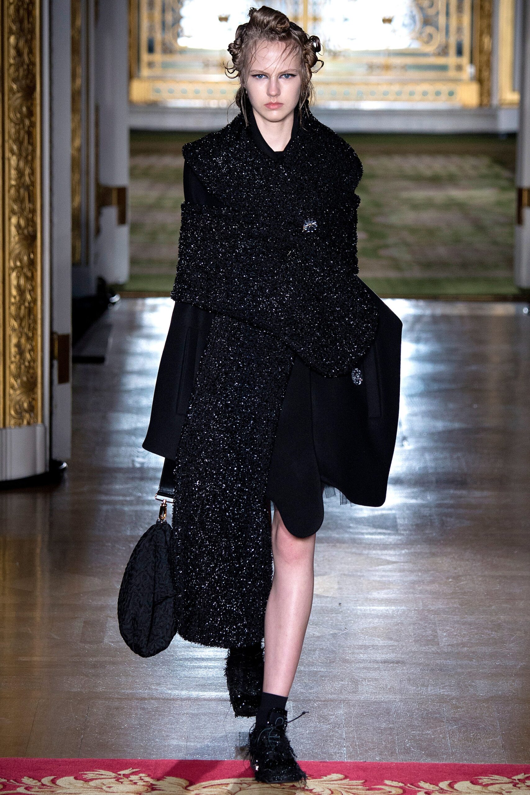 Simone Rocha F/W 16 Look 32