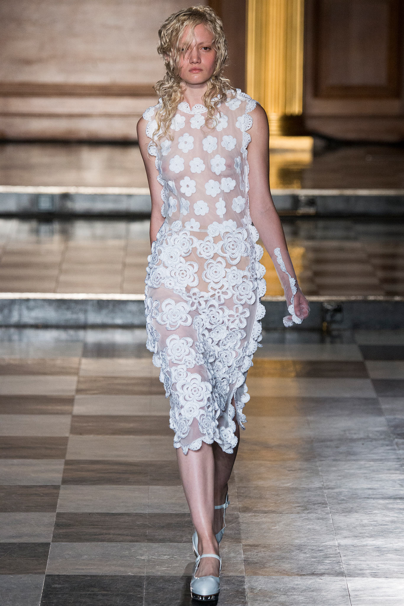 Simone Rocha S/S 15 Look 28