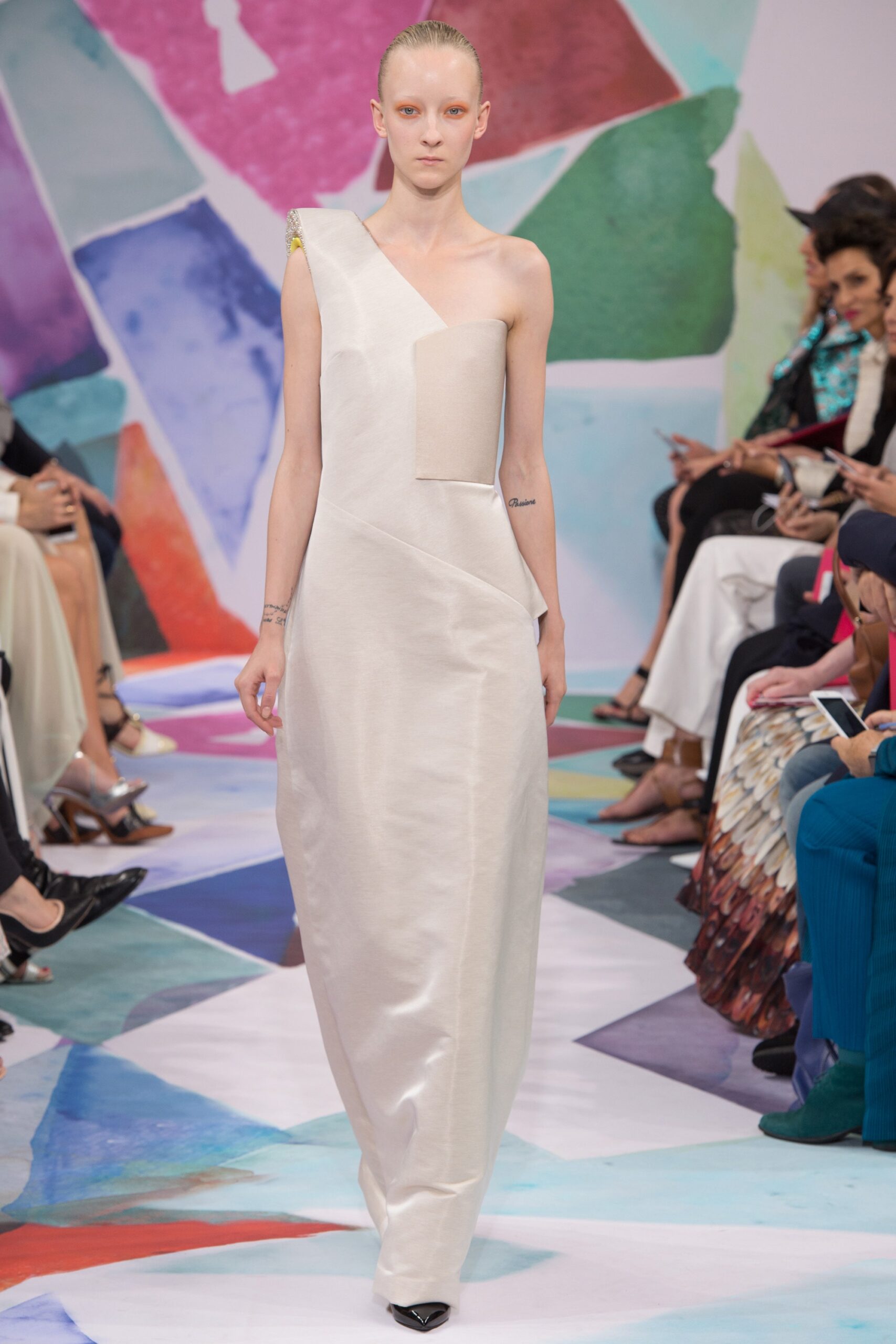 Schiaparelli F/W 16 Couture Look 36
