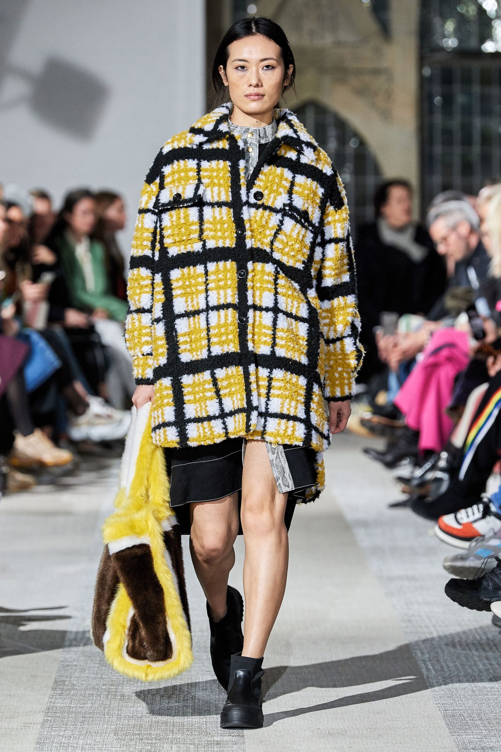Stand Studio Copenhagen F/W 19 Look 17