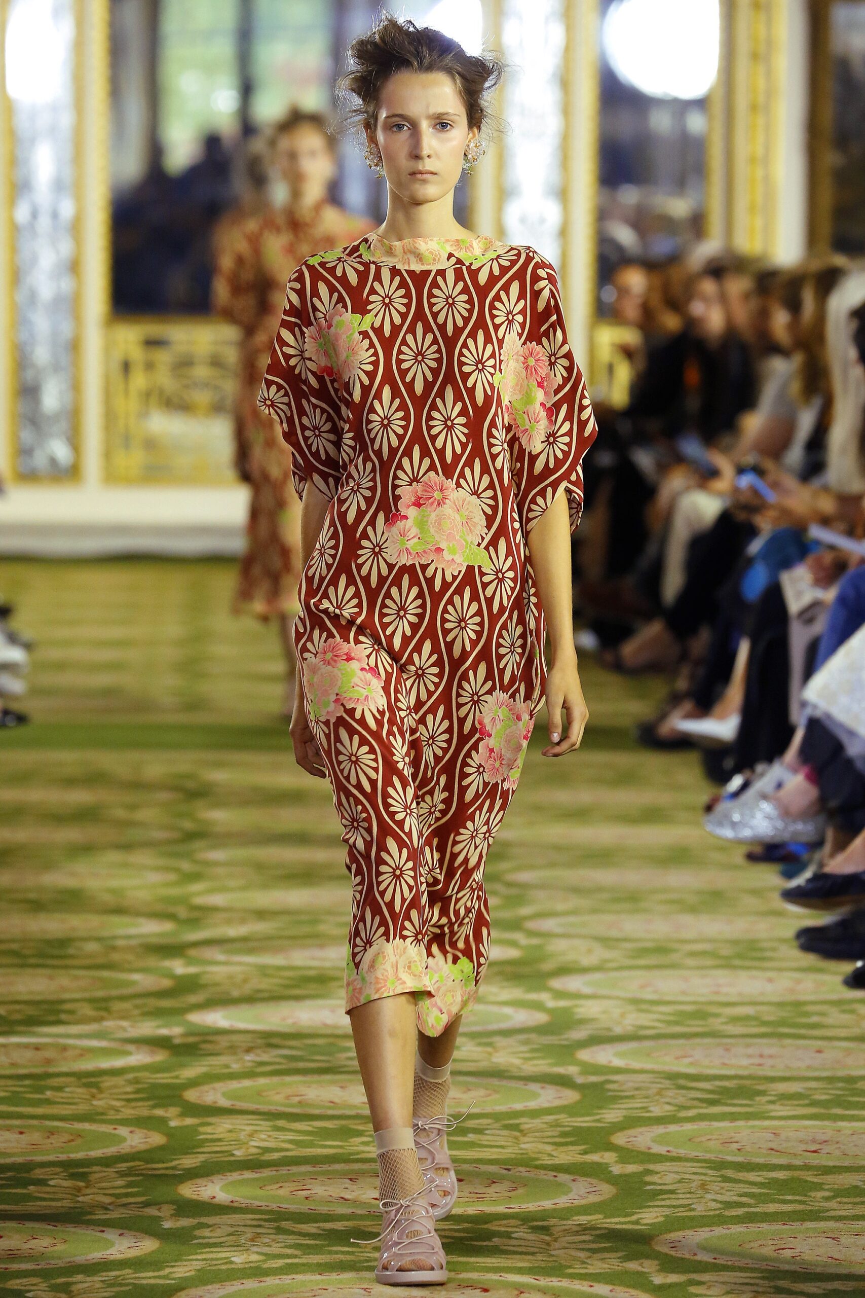 Simone Rocha S/S 16 Look 9