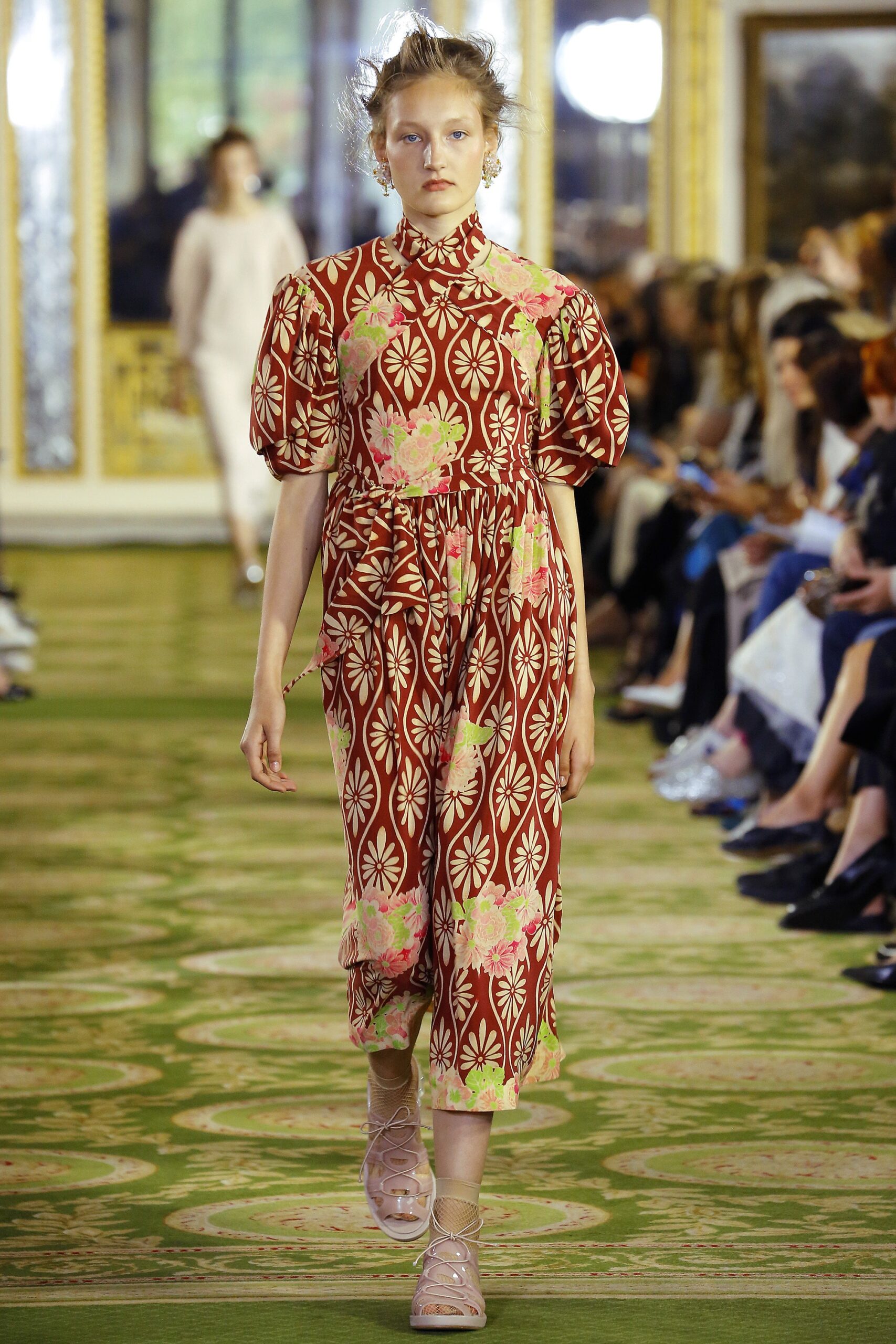 Simone Rocha S/S 16 Look 10