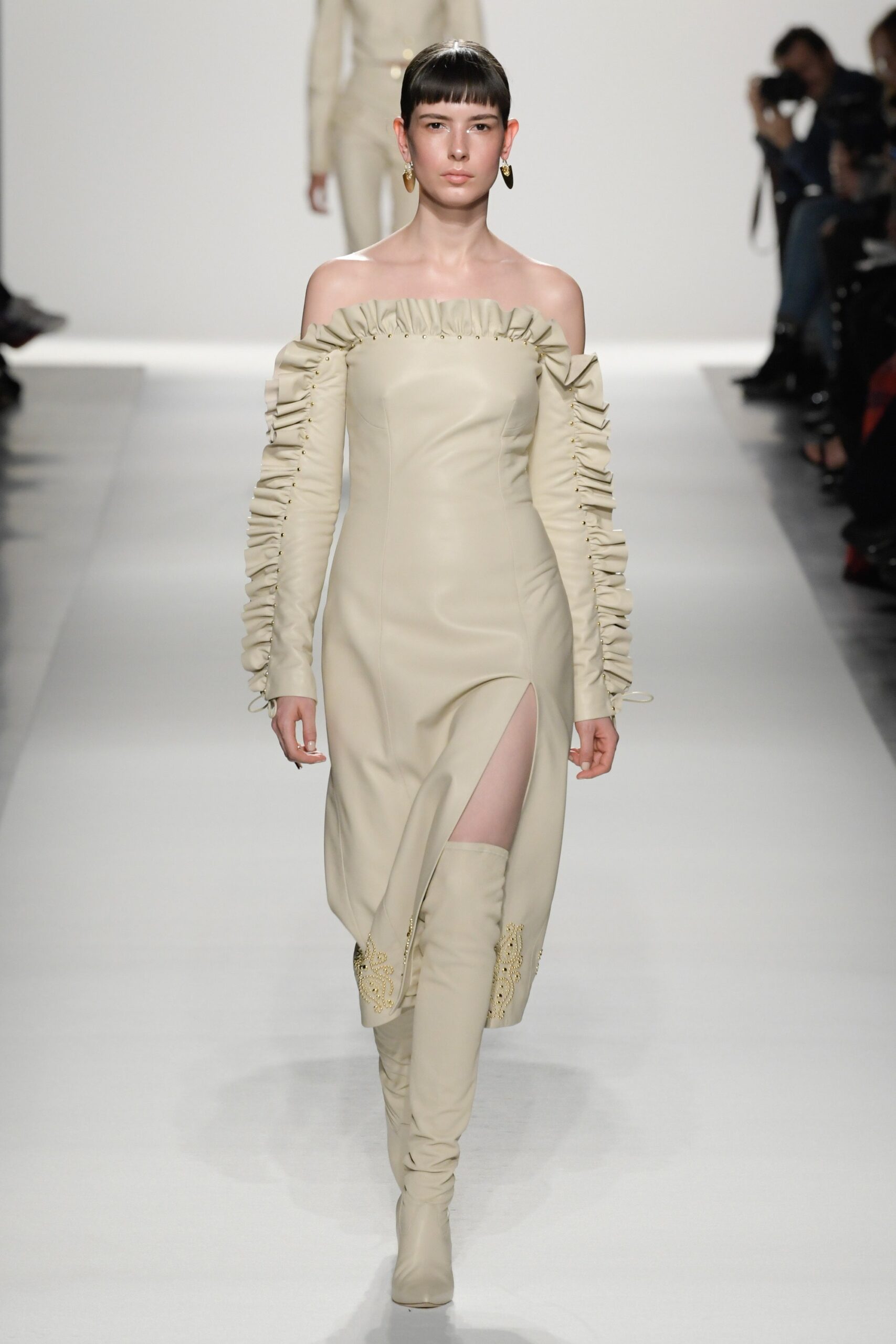Simkhai F/W 17 Look 11