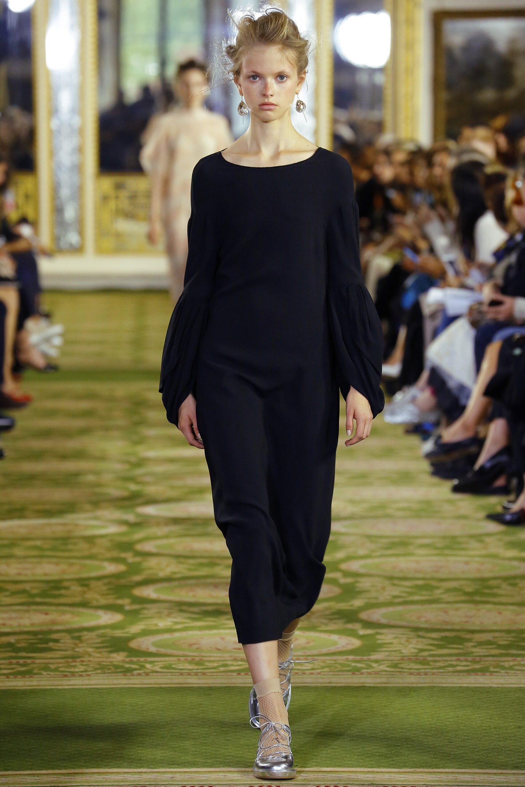 Simone Rocha S/S 16 Look 12