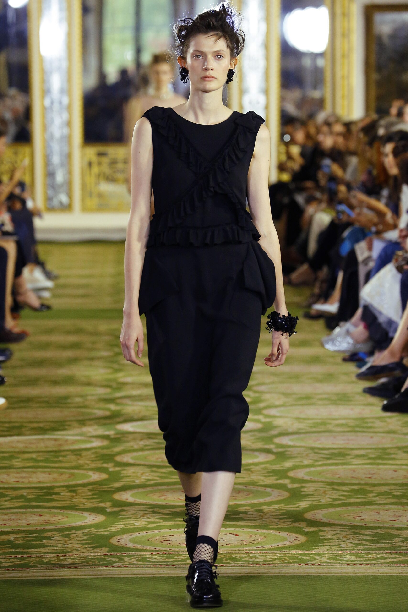 Simone Rocha S/S 16 Look 14