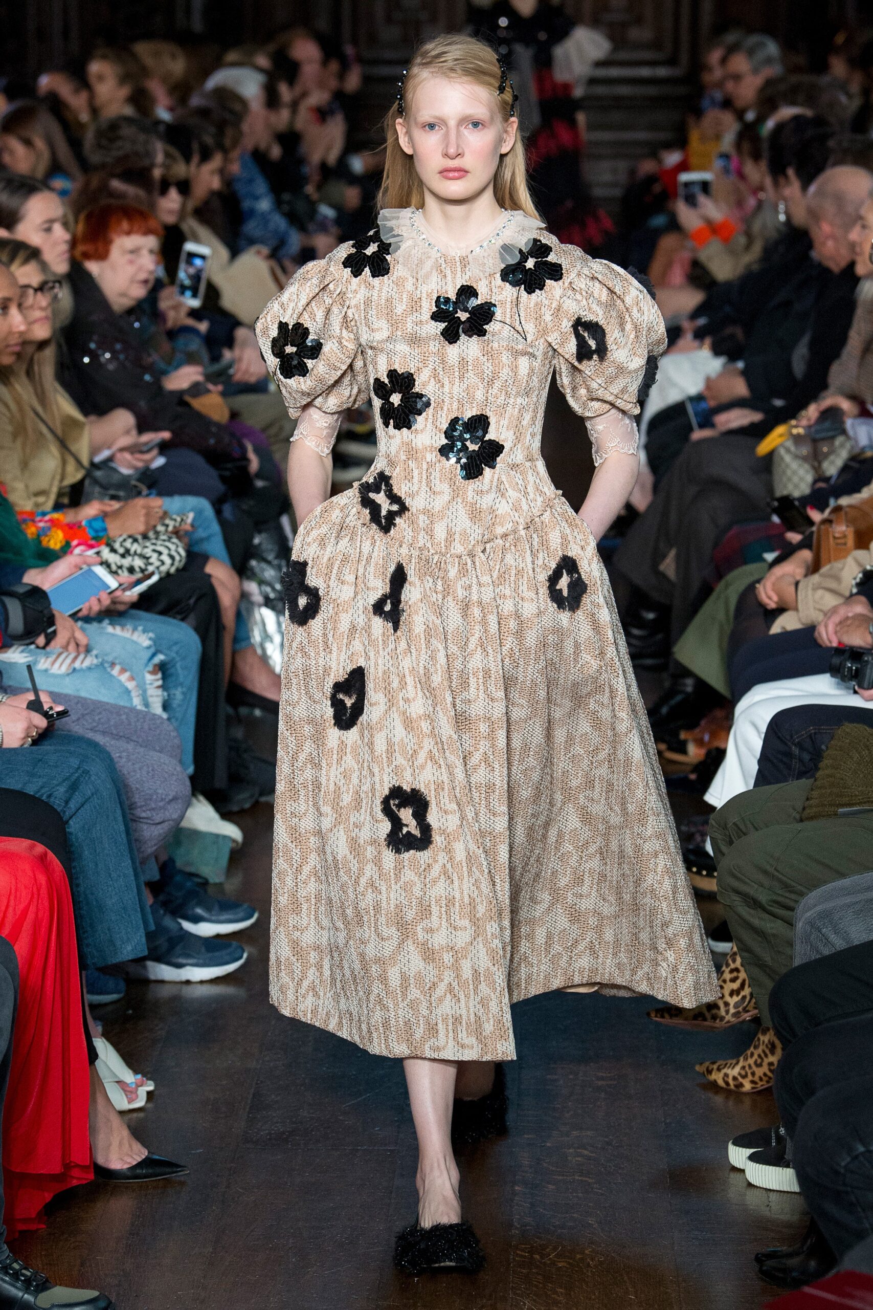 Simone Rocha S/S 18 Look 17