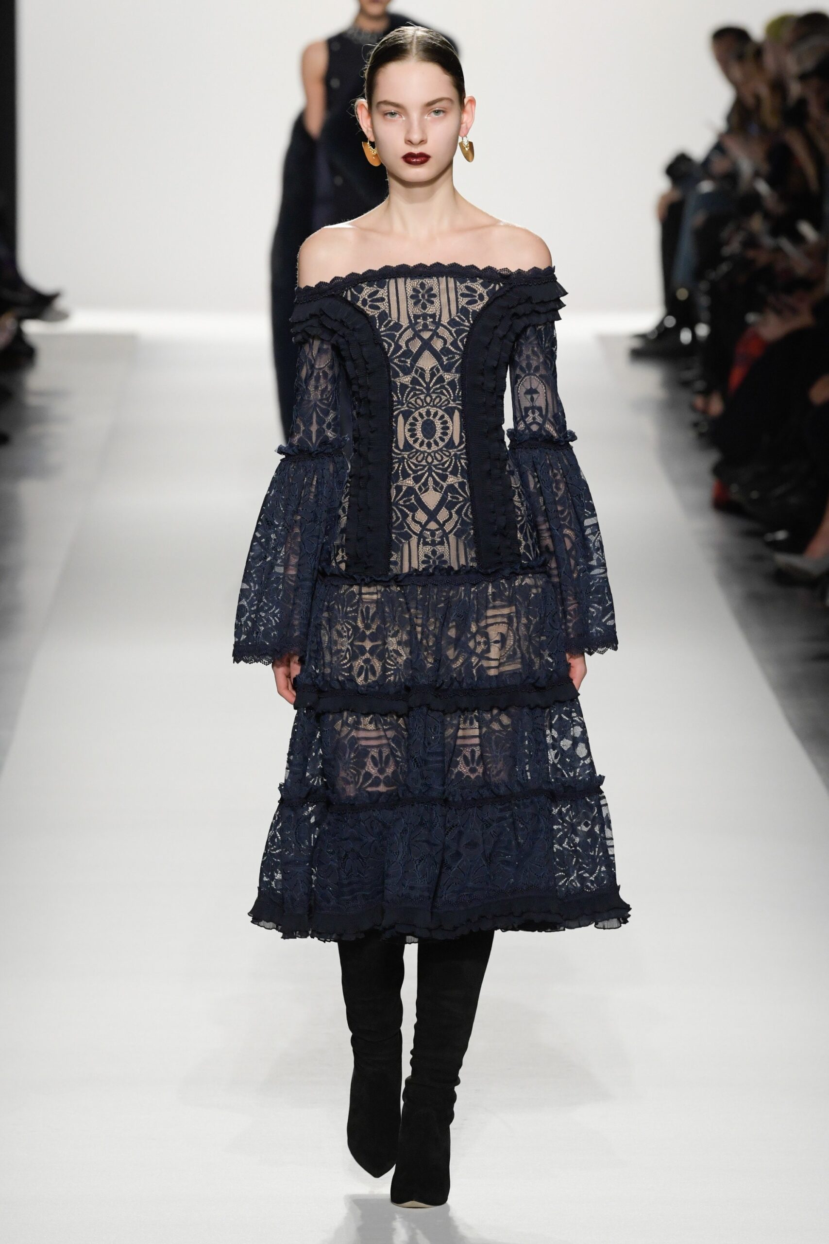 Simkhai F/W 17 Look 20