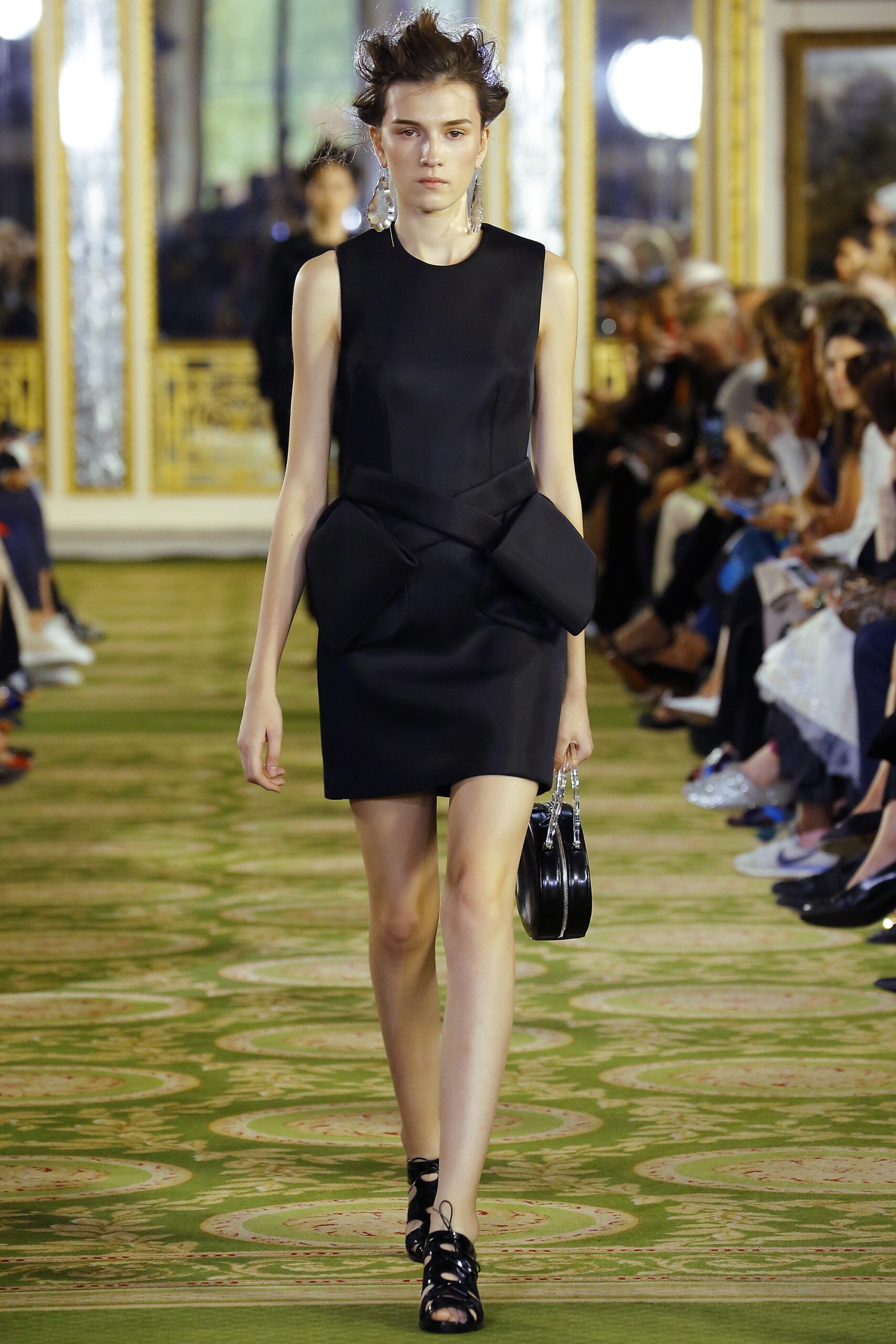 Simone Rocha S/S 16 Look 19