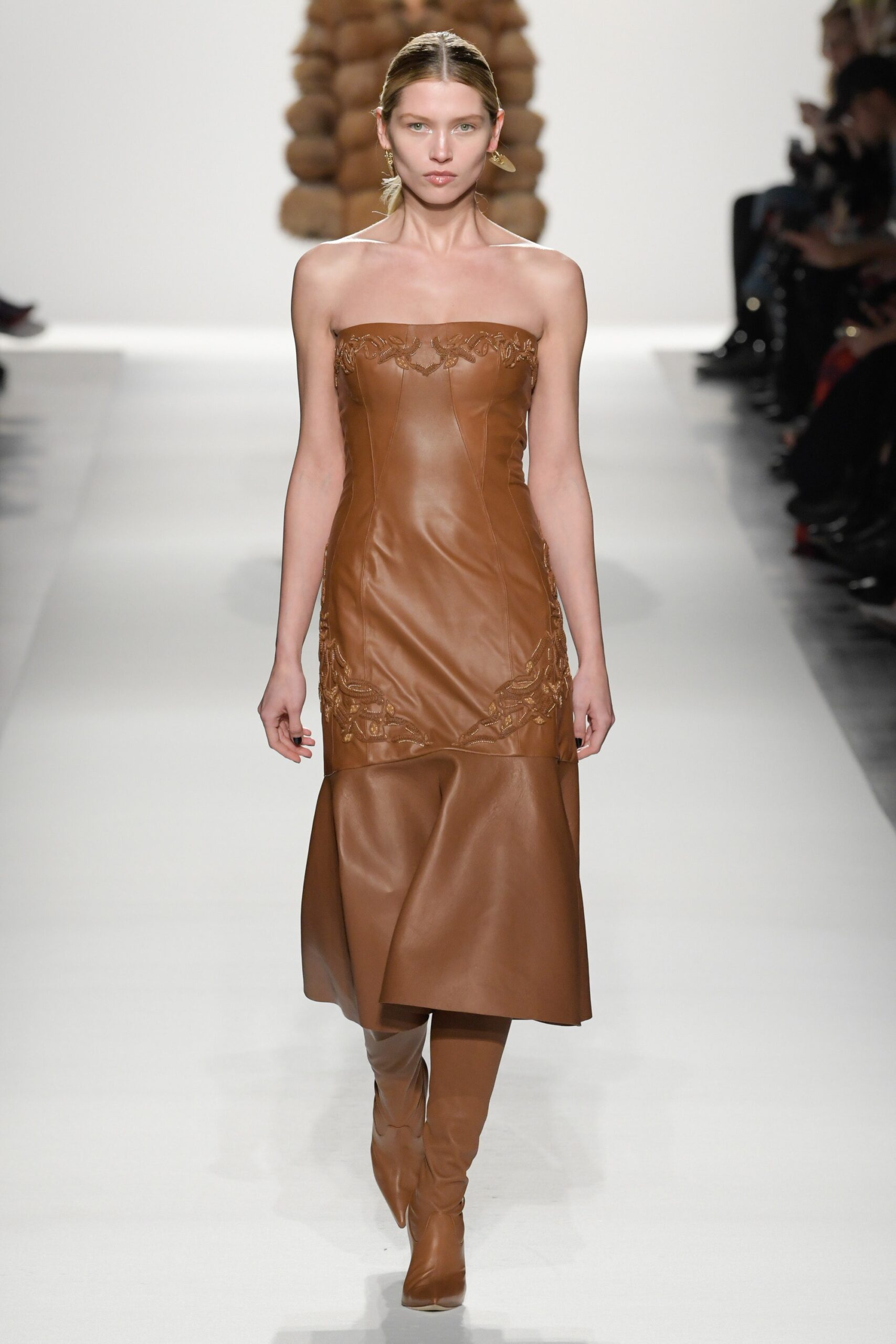 Simkhai F/W 17 Look 25