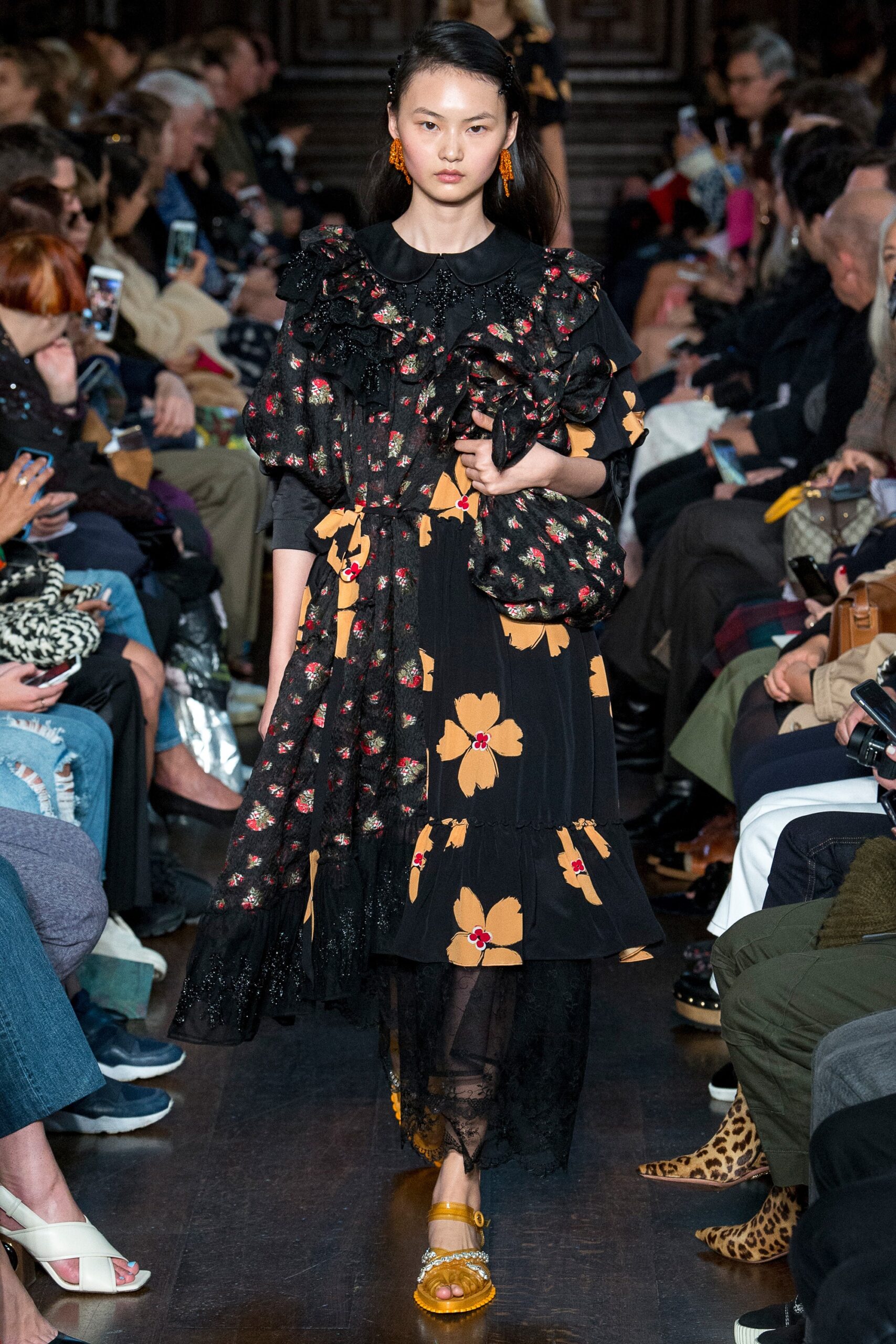 Simone Rocha S/S 18 Look 25