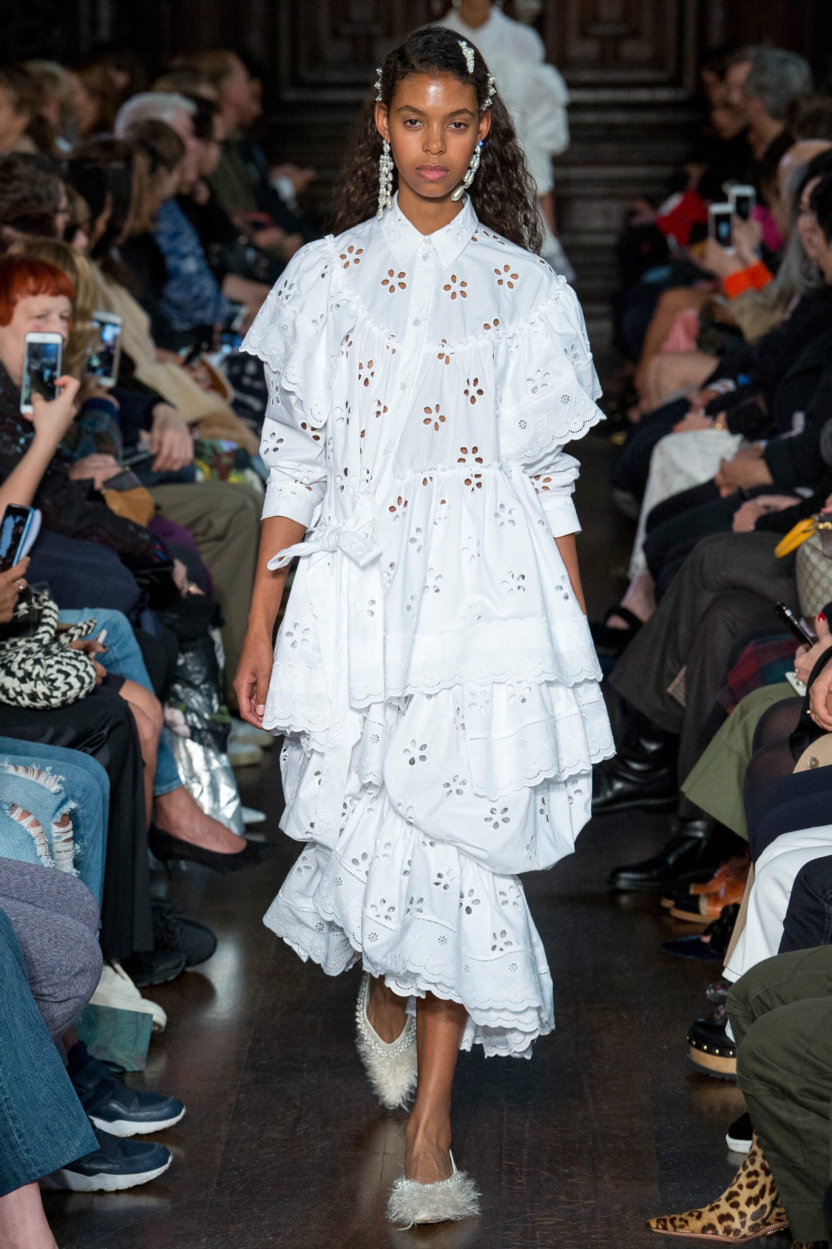Simone Rocha S/S 18 Look 35