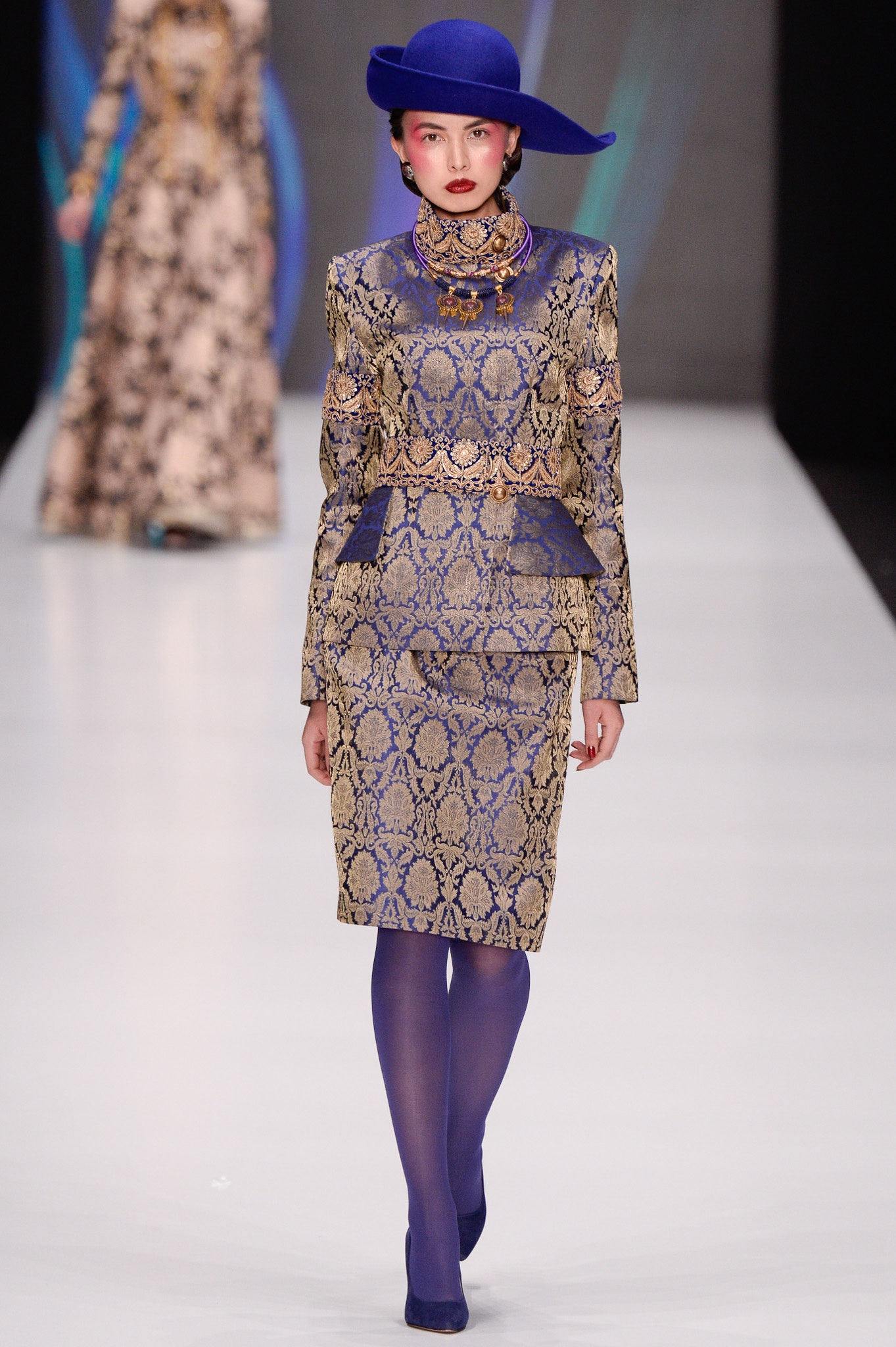 Slava Zaitsev Russia S/S 17 Look 36