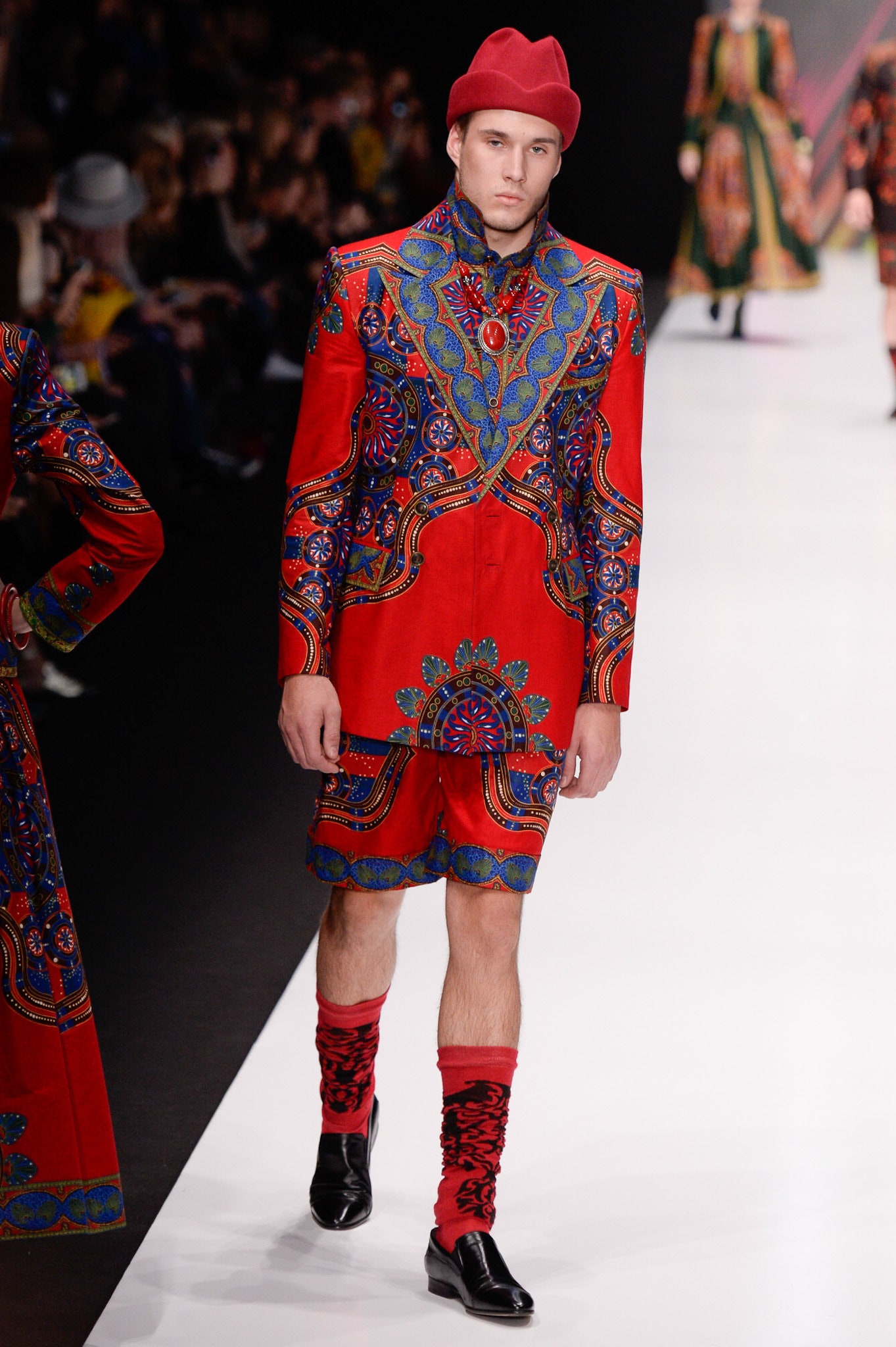 Slava Zaitsev Russia S/S 17 Look 67